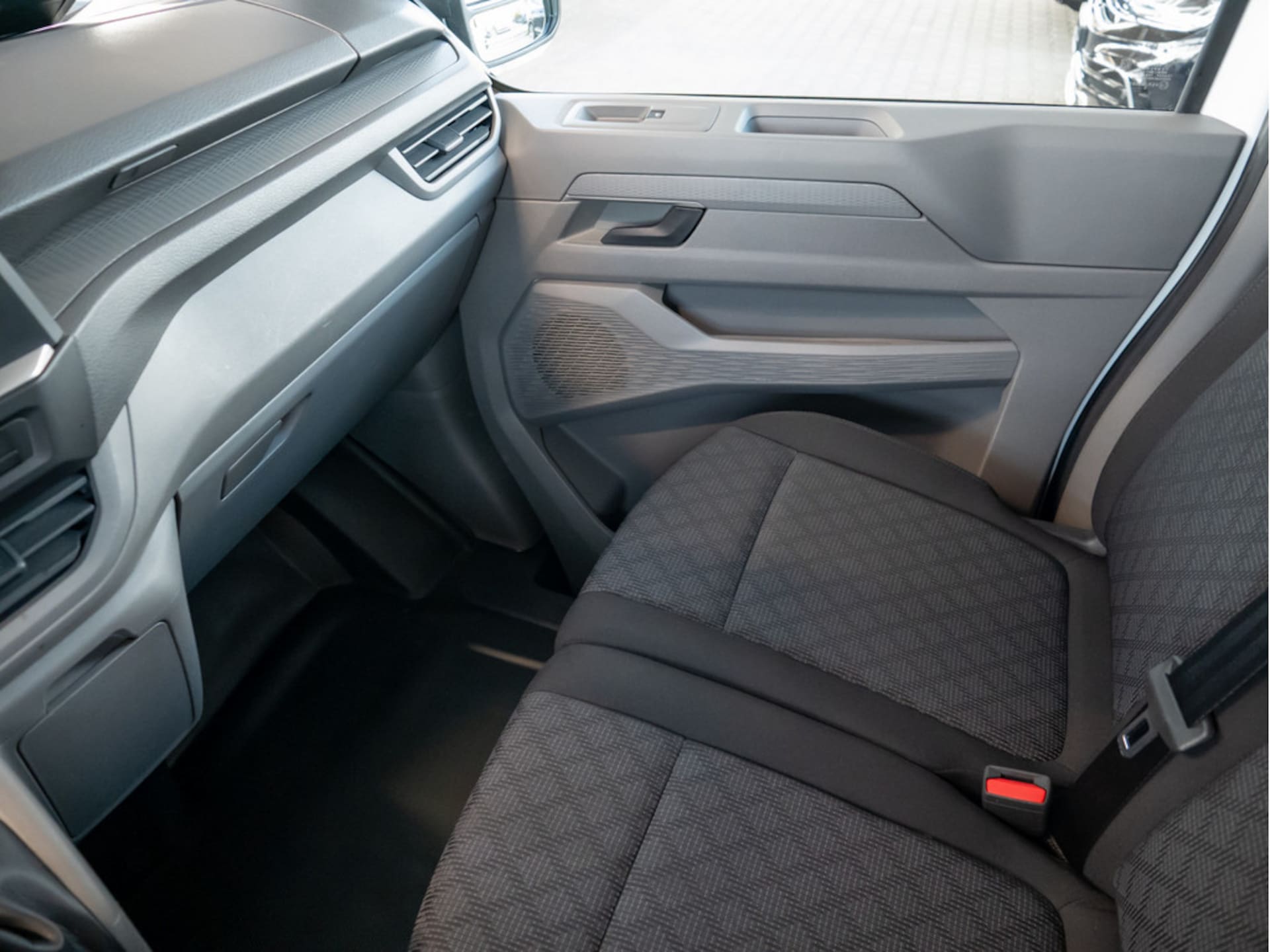 Volkswagen Transporter Kasten langer Radstand