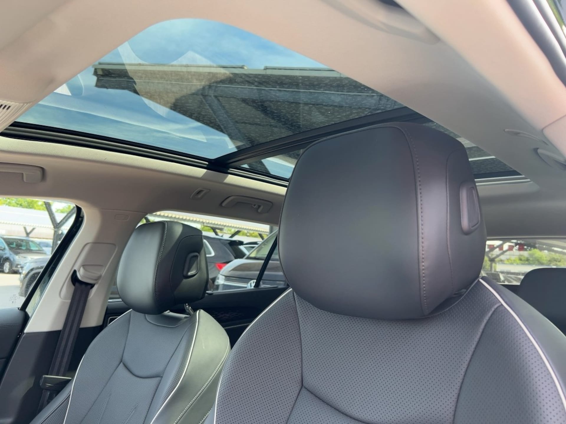 Volkswagen Passat Elegance