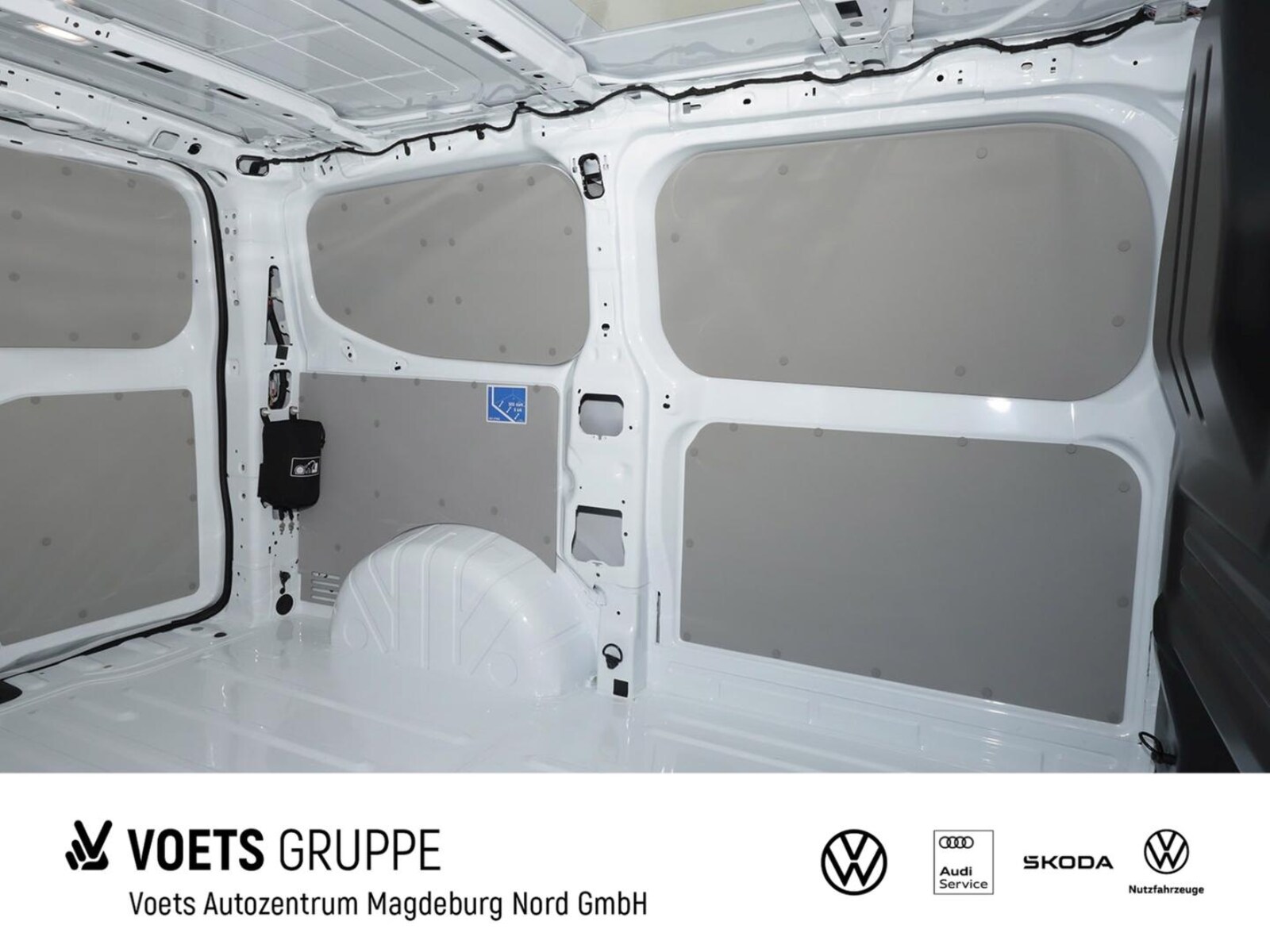 Volkswagen Transporter Kasten kurzer Radstand – Bild 10