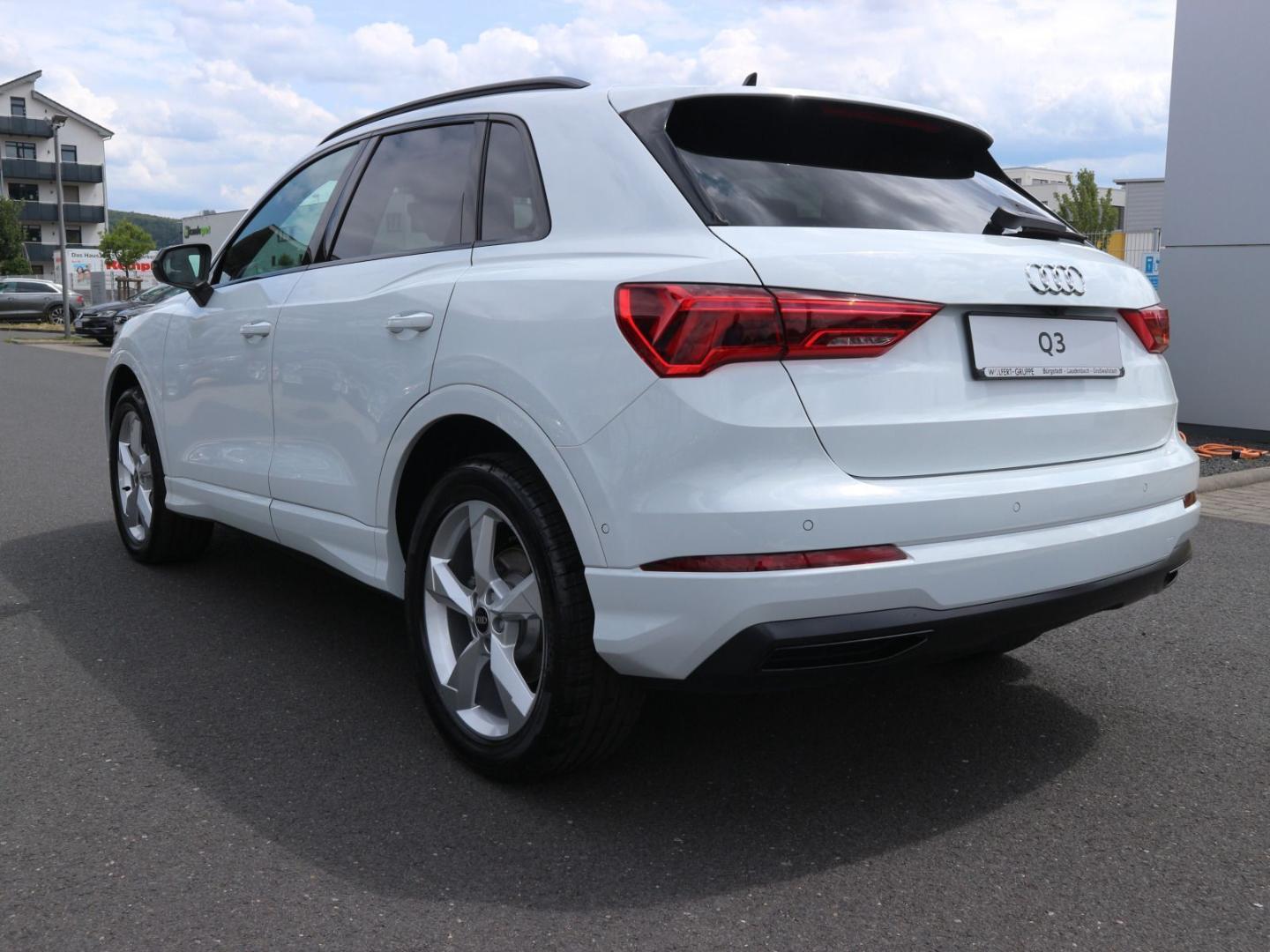 Image about Audi Q3 advanced 35 TDI S tronic