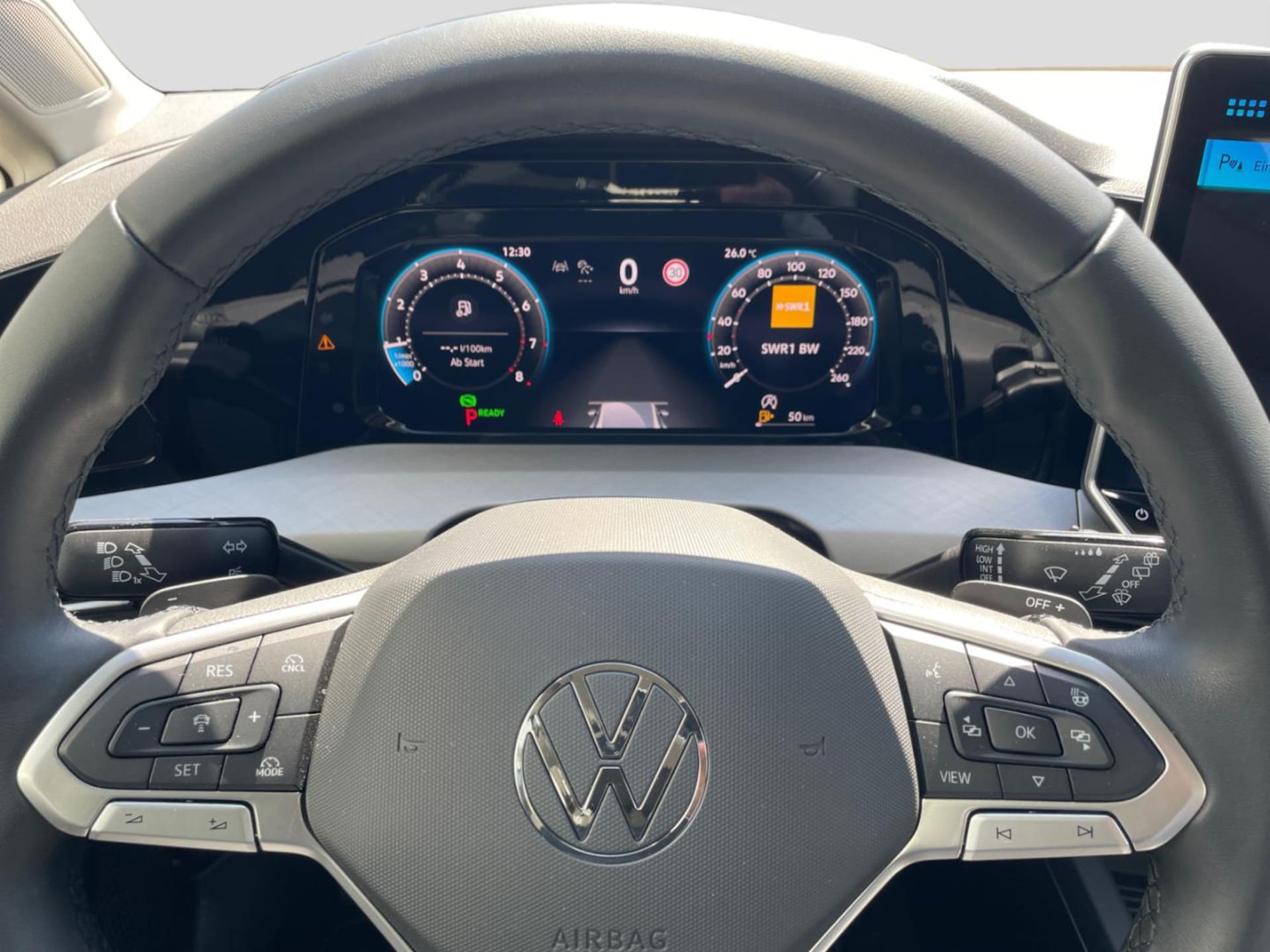 Volkswagen Golf Life