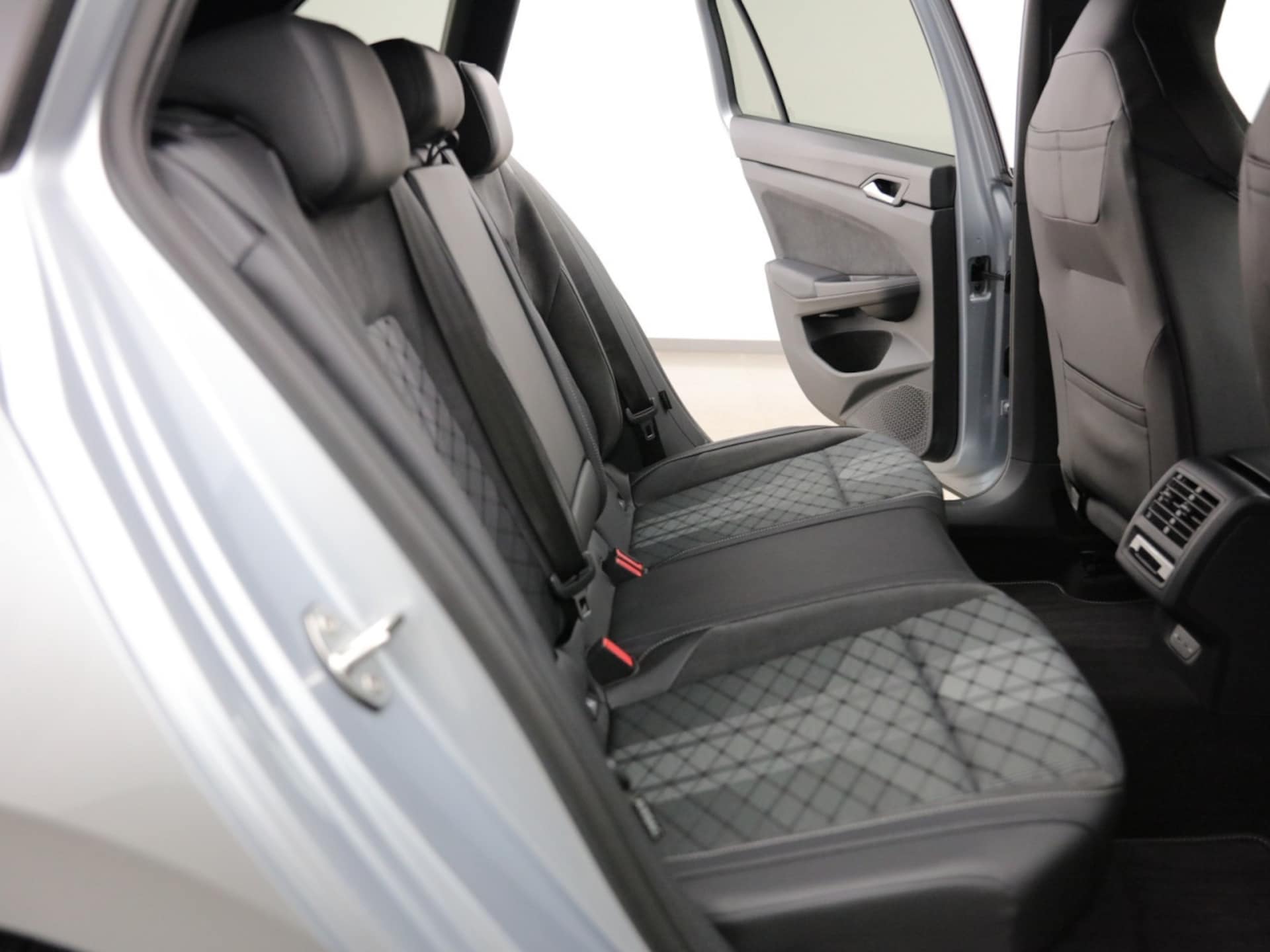 Volkswagen Golf Variant R-Line