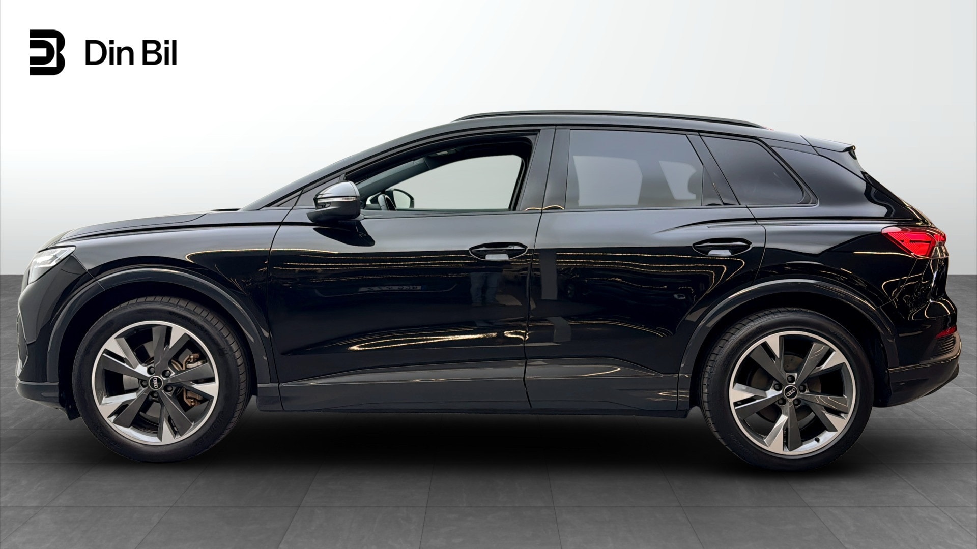 Bild som visar Audi Q4 e-tron Q4 45 e-tron quattro Proline 195,00 kW - för mer information kontakta din Audi Partner