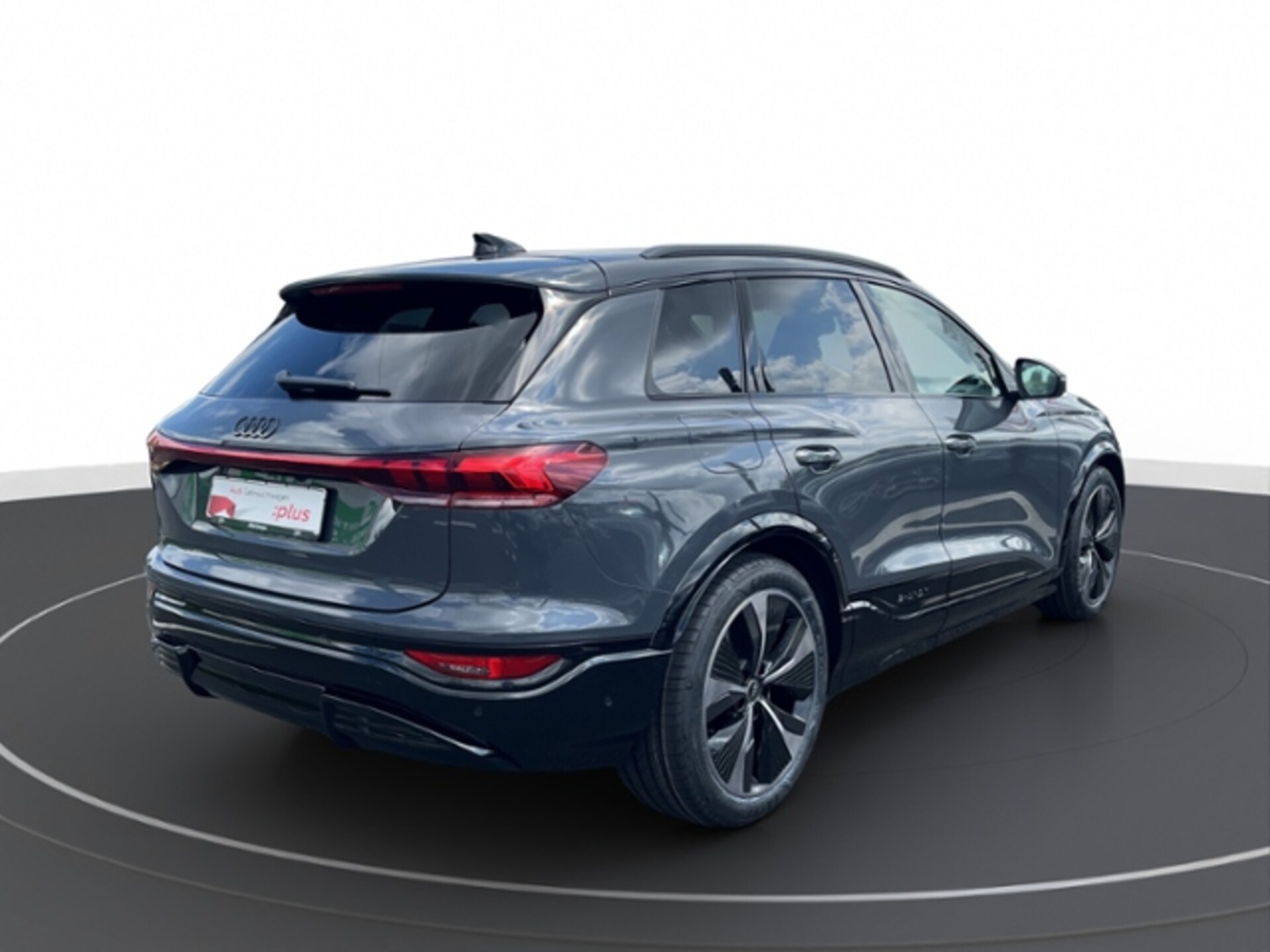 Audi Q6 SUV e-tron
