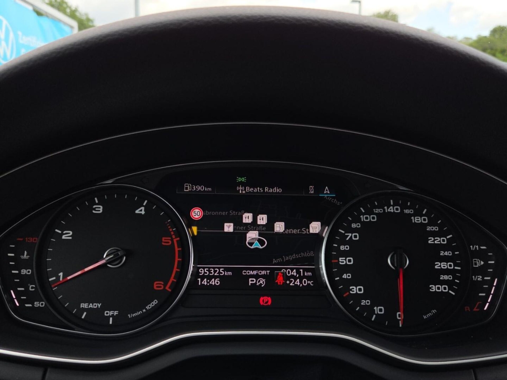 Audi A4 Avant S line