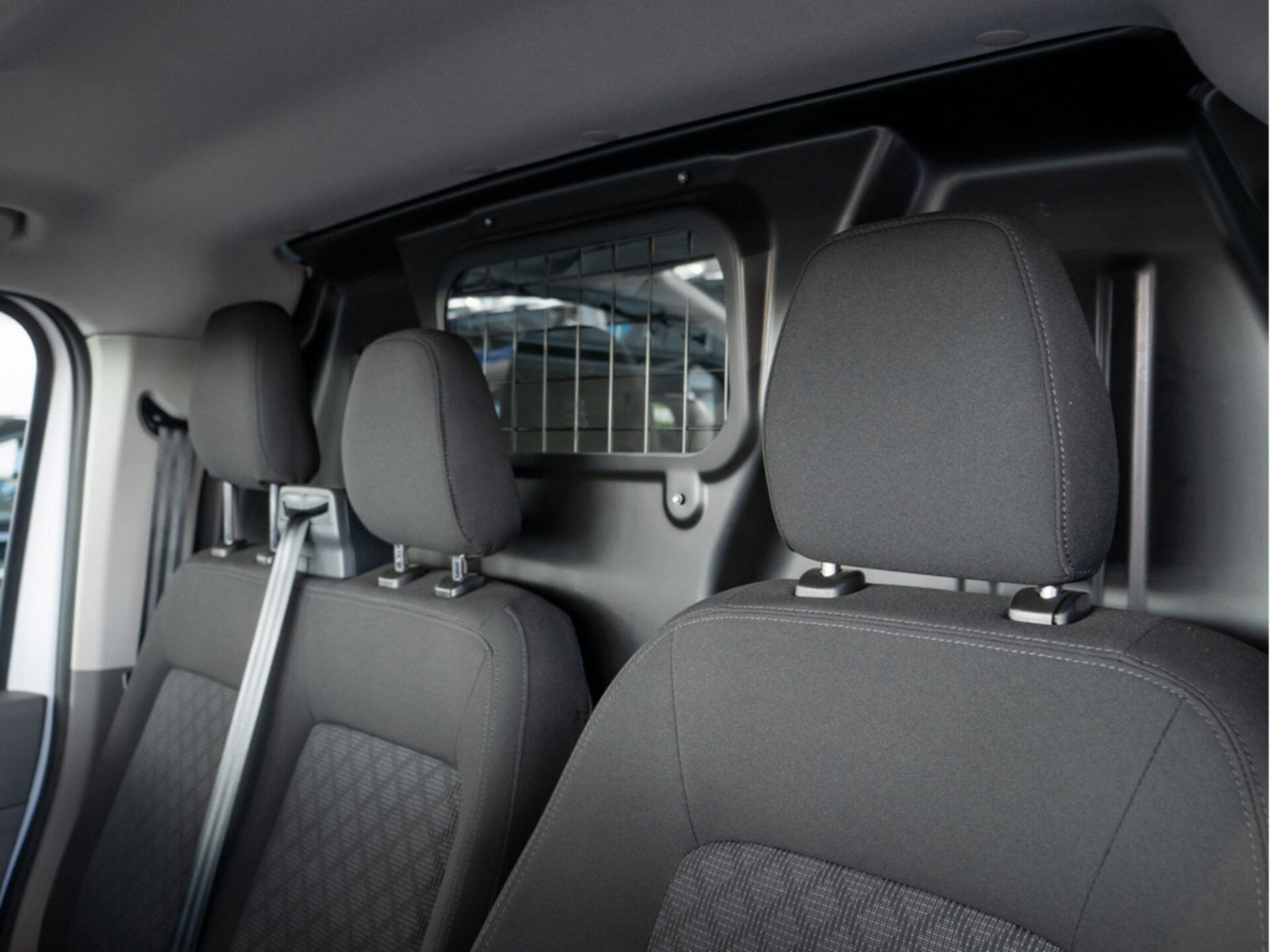 Volkswagen Transporter Kasten langer Radstand