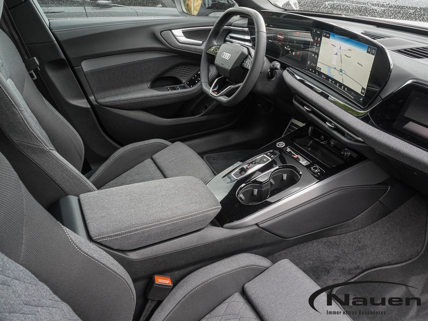 Bild über Audi A5 Avant TDI quattro 150 kW S tronic - für weitere Informationen kontaktieren Sie den Audi Partner