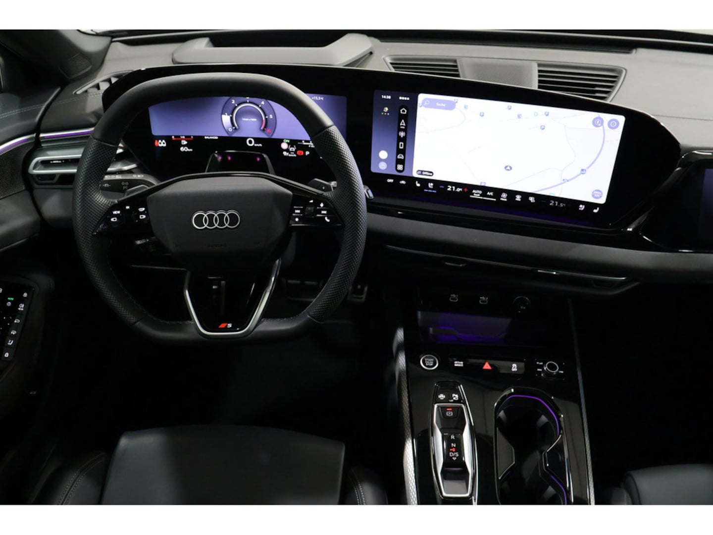 Bild über Audi A5 Avant TDI quattro 150 kW S tronic - für weitere Informationen kontaktieren Sie den Audi Partner