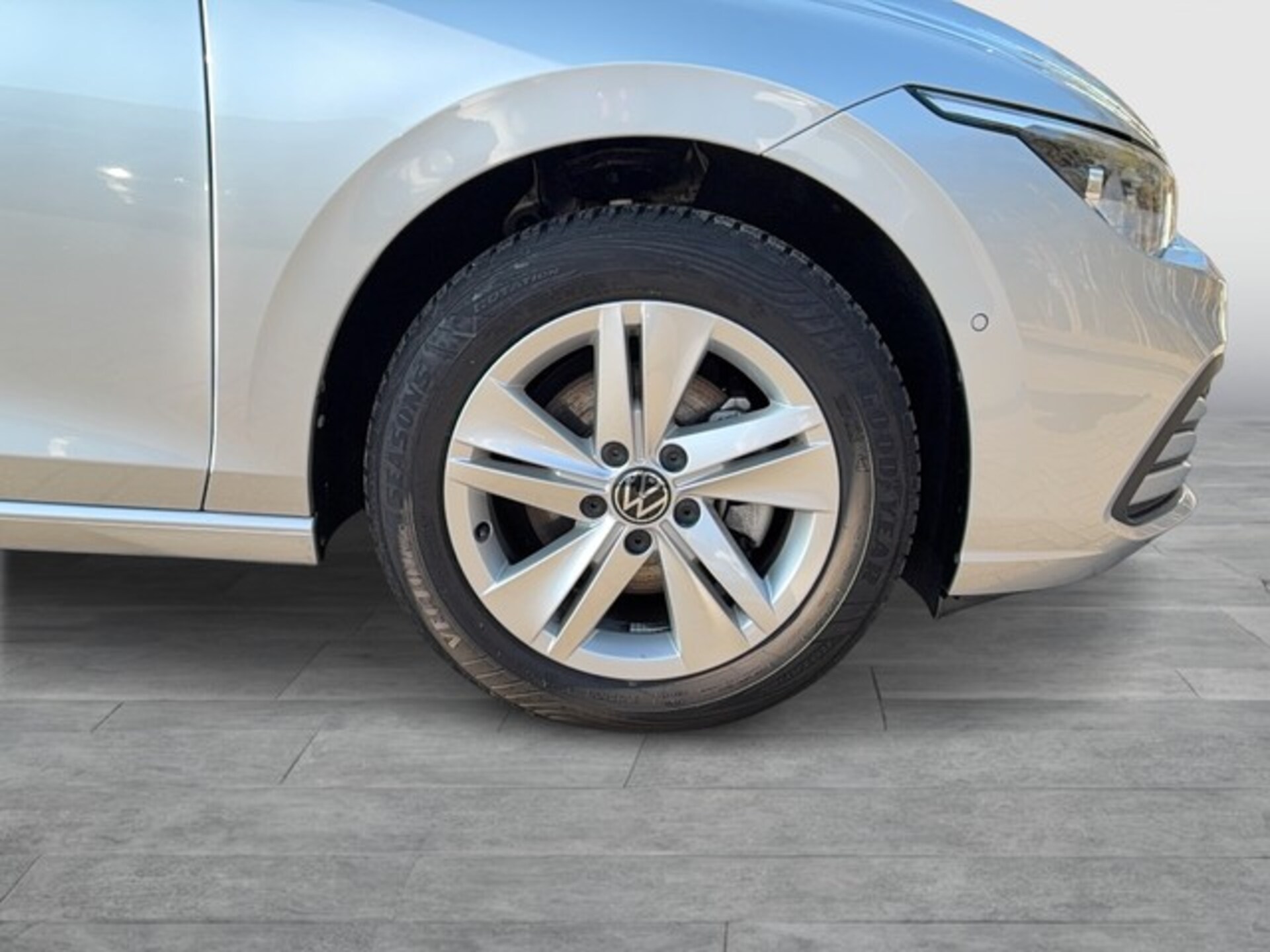 Volkswagen Golf Variant Life