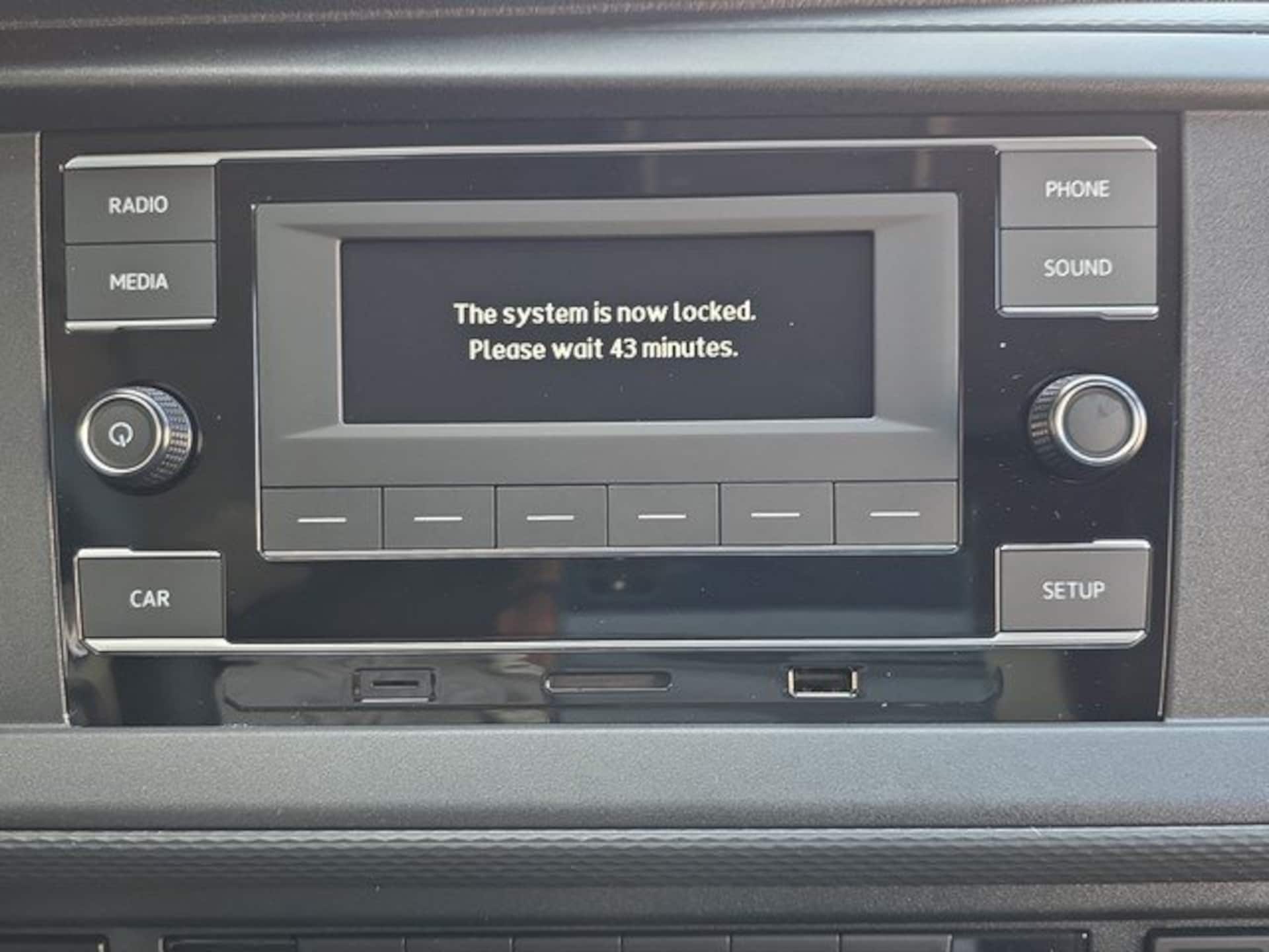 Volkswagen T6.1 Transporter Kasten langer Radstand