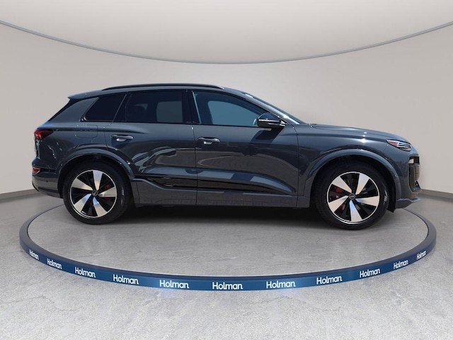 2025 Audi SQ6 e-tron