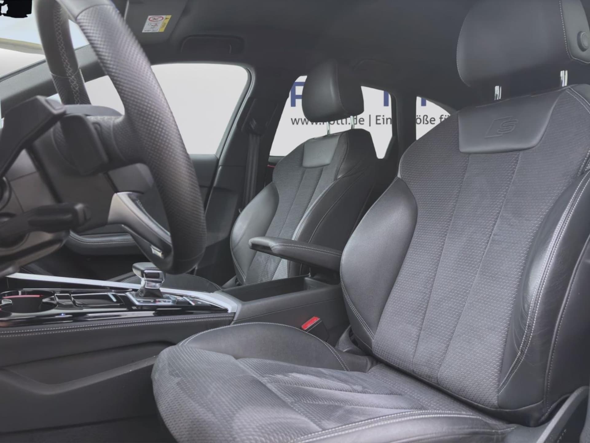 Audi S4 Avant