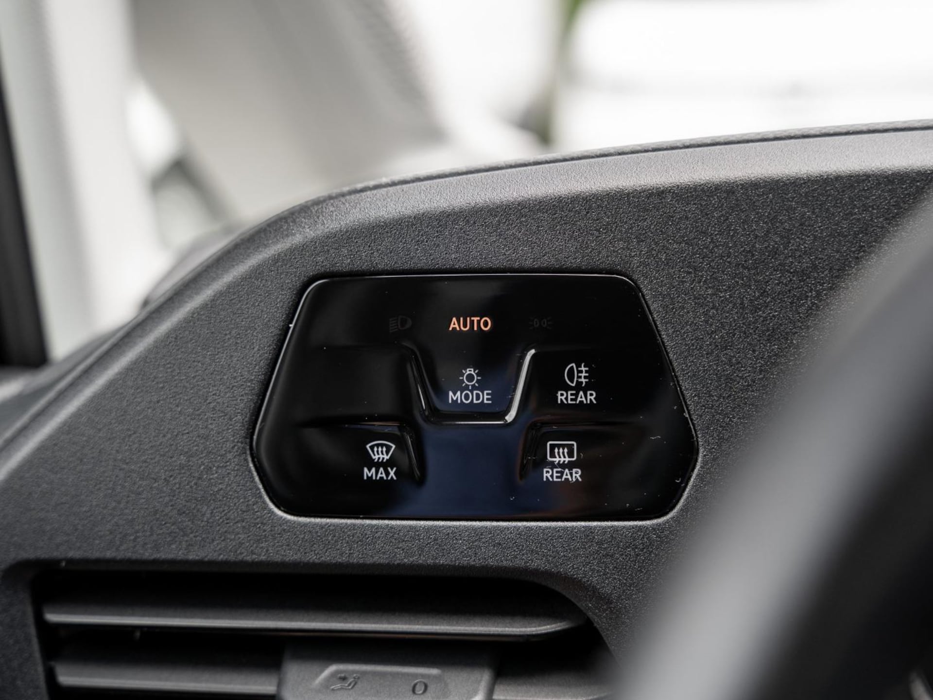 Volkswagen Caddy California