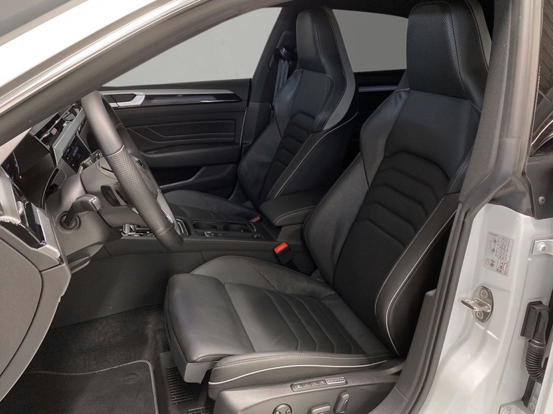Volkswagen Arteon R-Line
