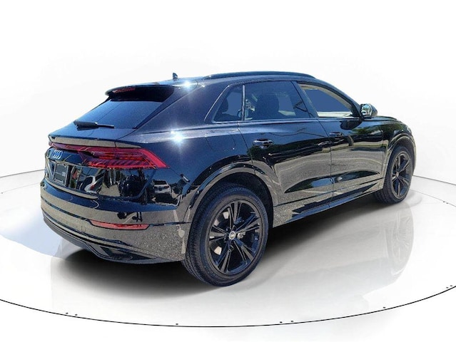 2023 Audi Q8