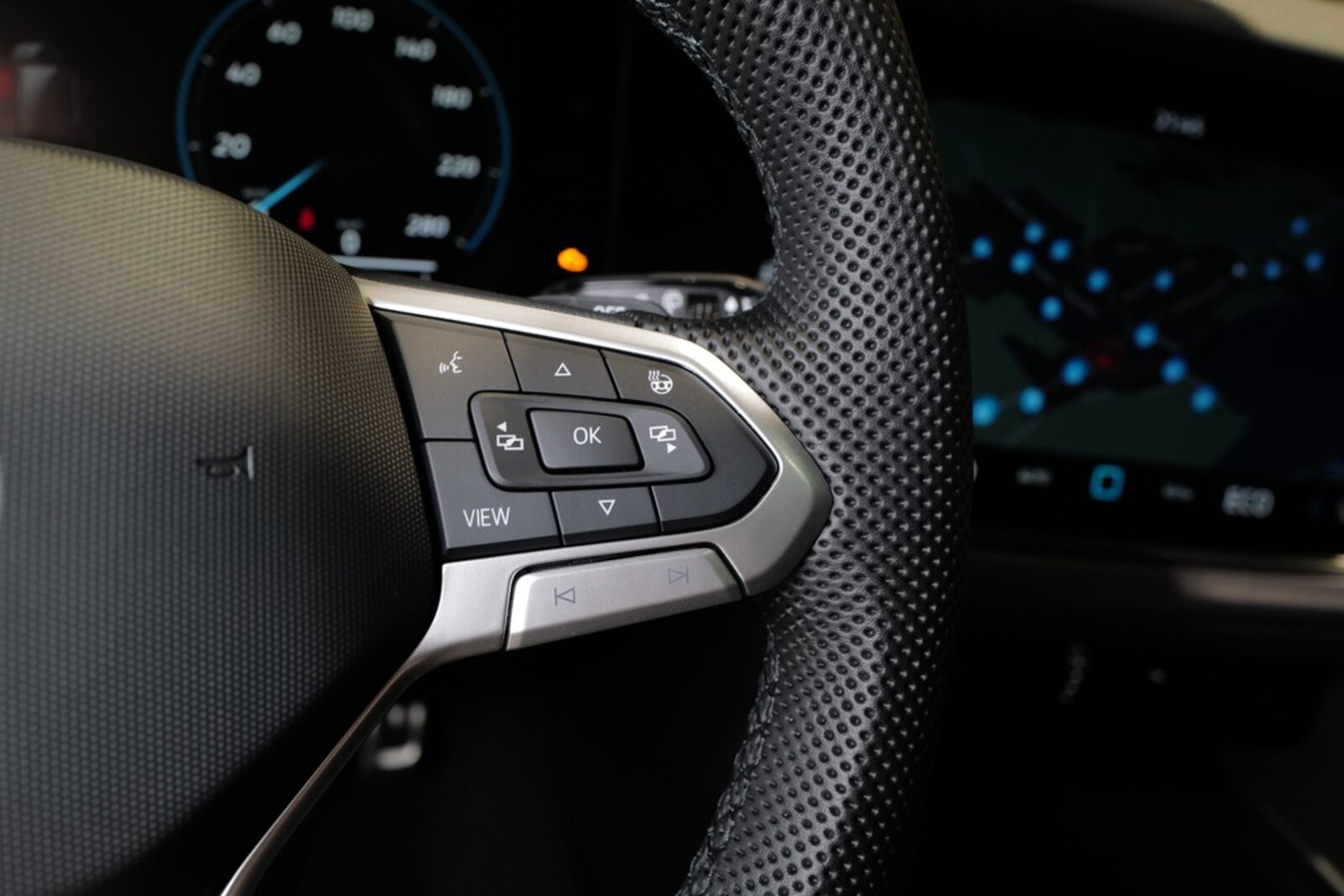 Volkswagen Touareg – Bild 12