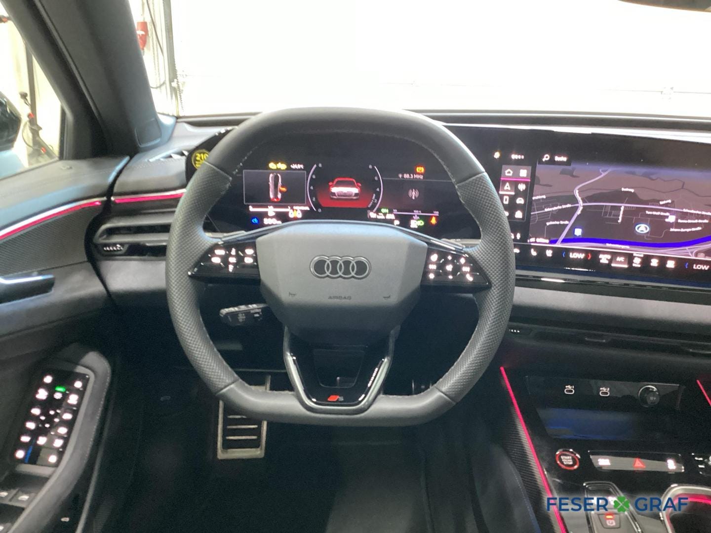 Bild über Audi A6 Avant TFSI quattro 270 kW S tronic - für weitere Informationen kontaktieren Sie den Audi Partner
