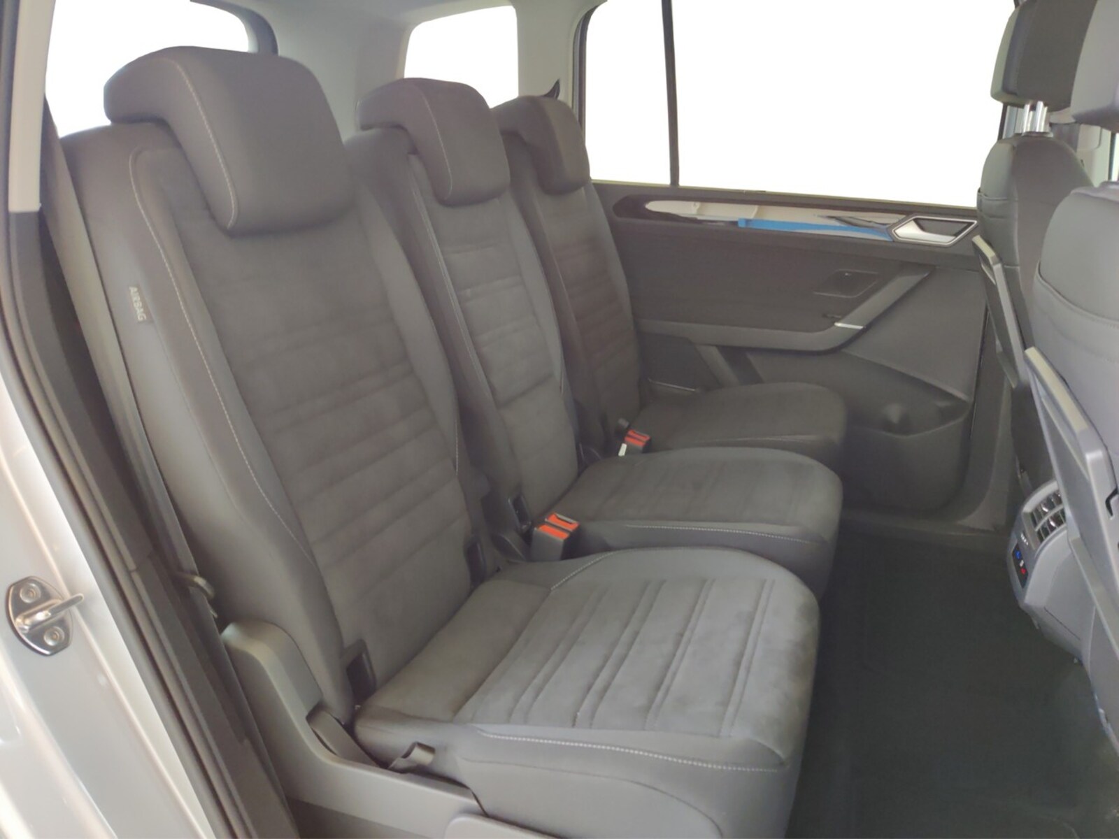 Volkswagen Touran – Bild 9