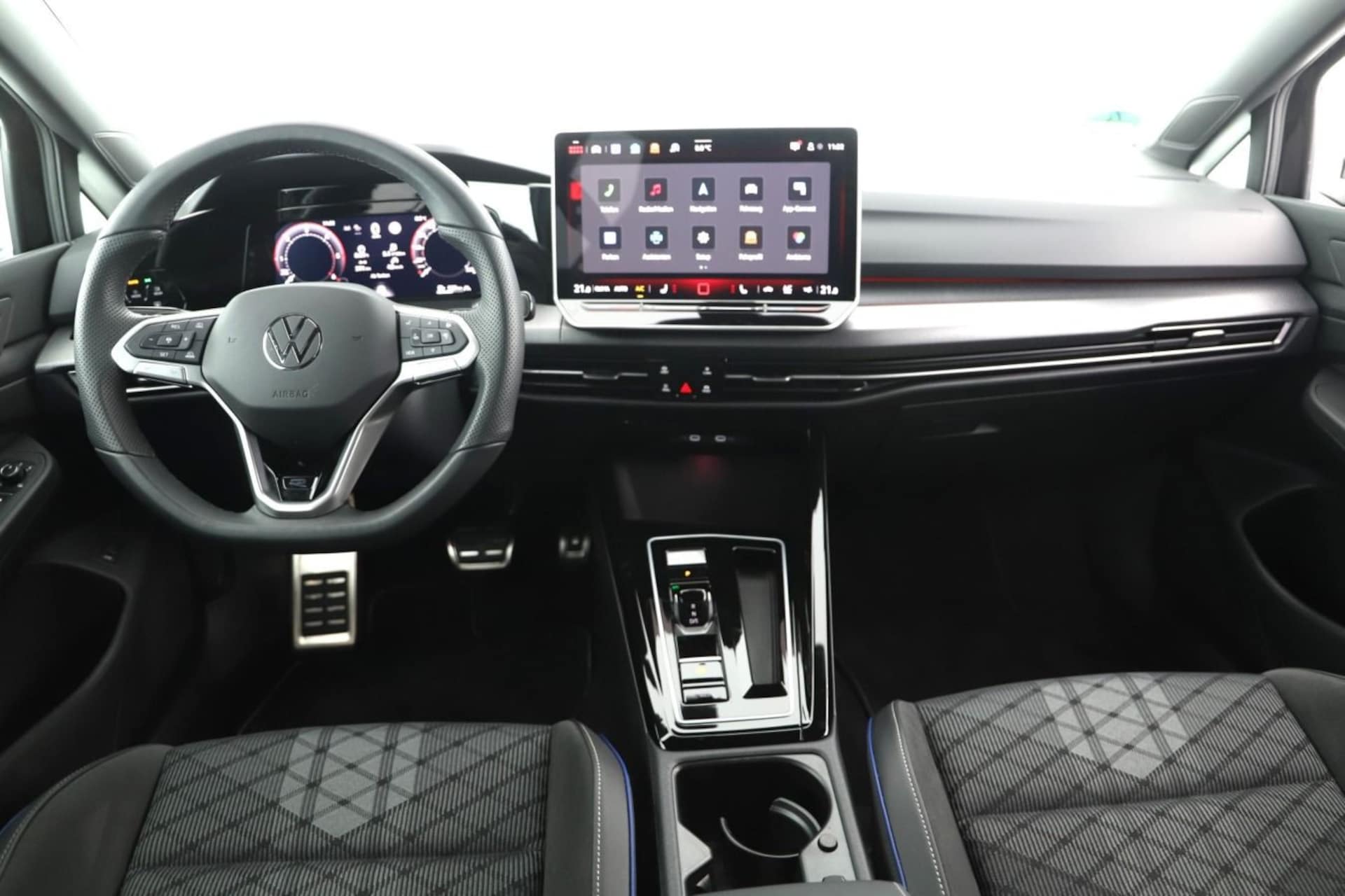 Volkswagen Golf Variant R-Line