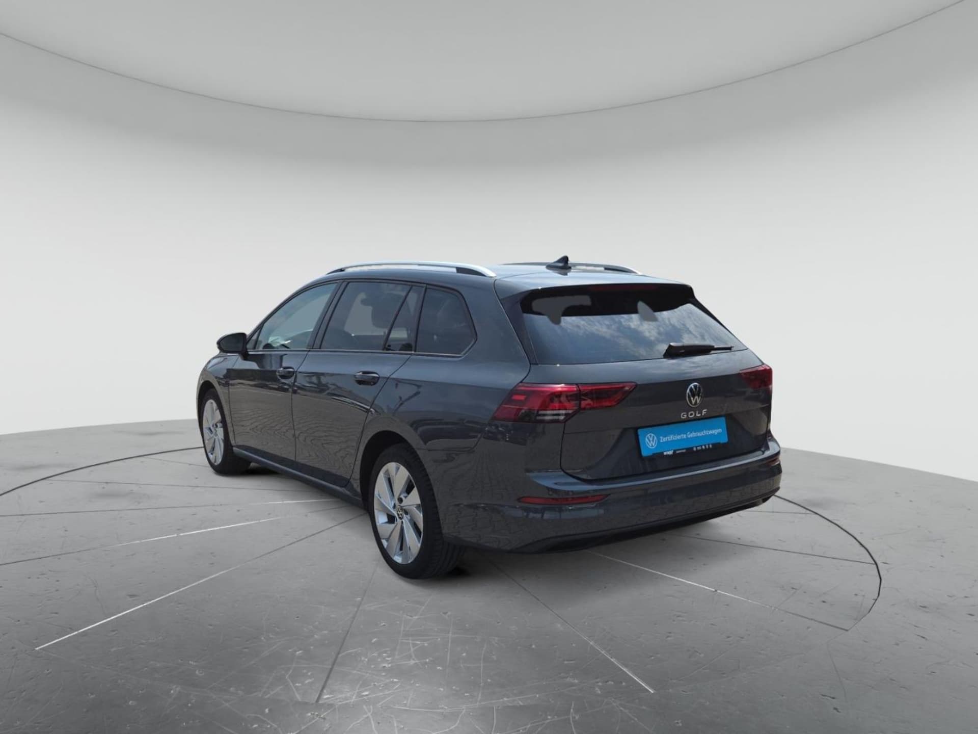 Volkswagen Golf Variant Life