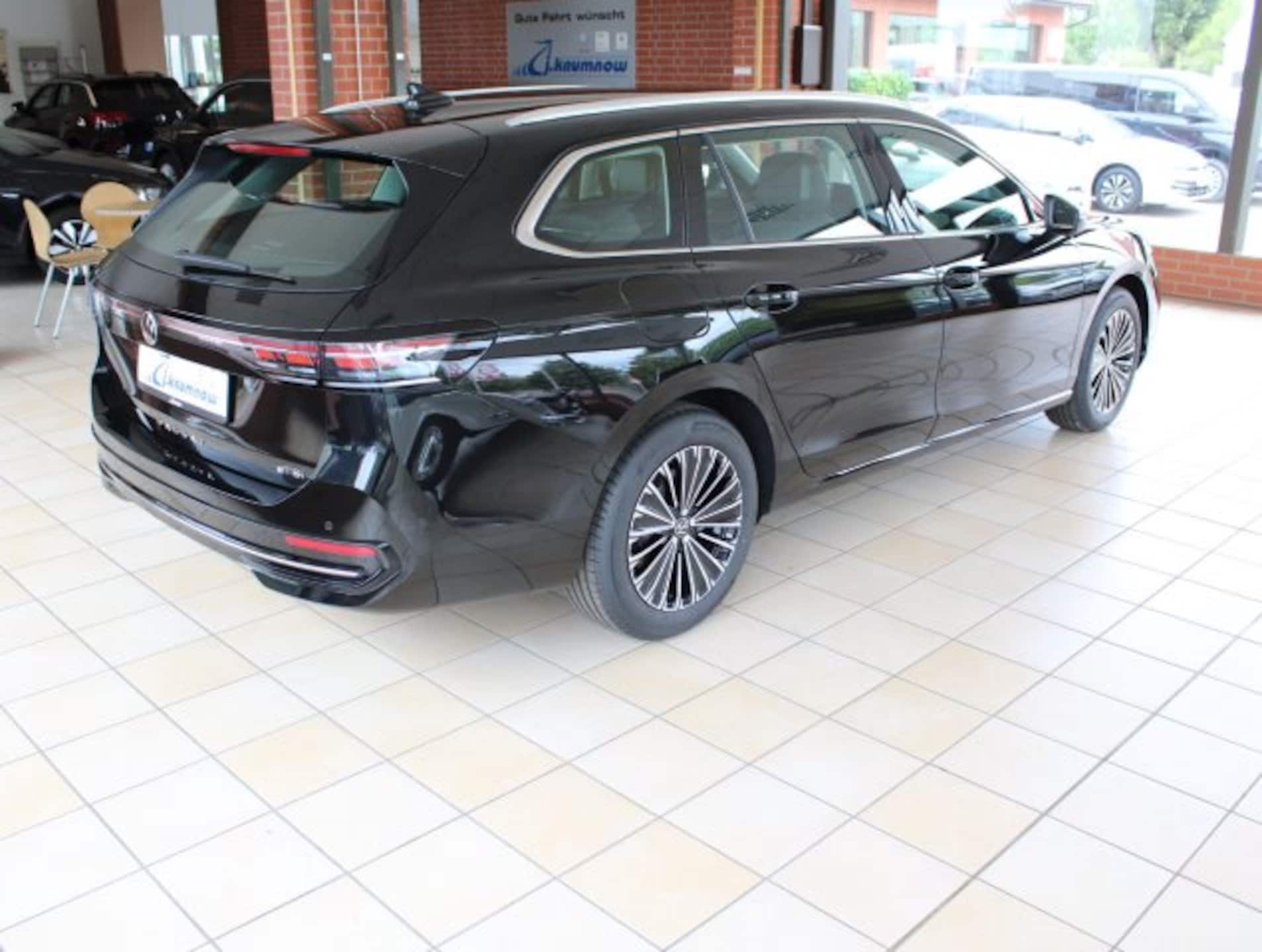Volkswagen Passat Elegance