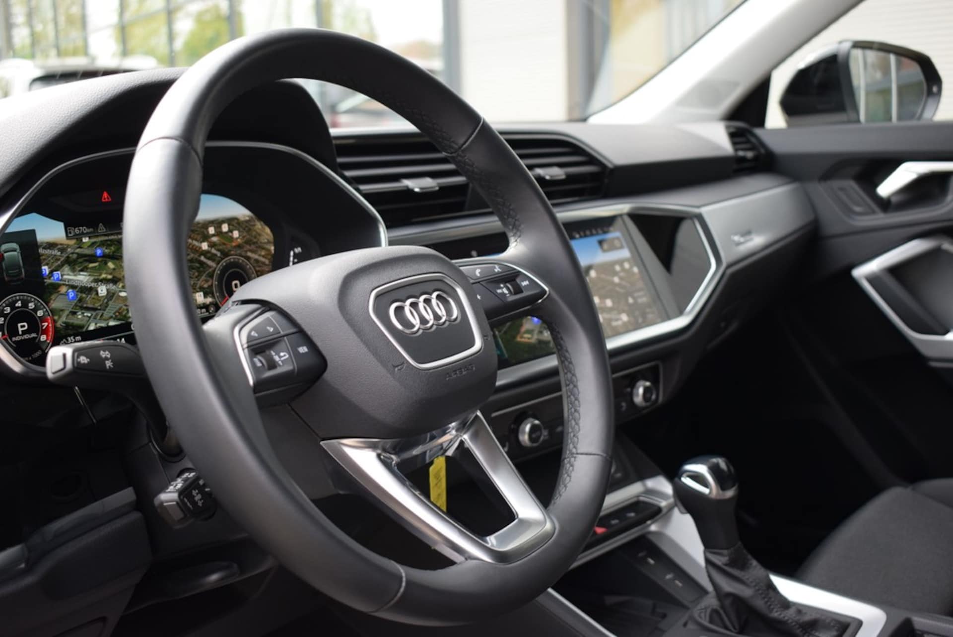 Audi Q3 Sportback S line