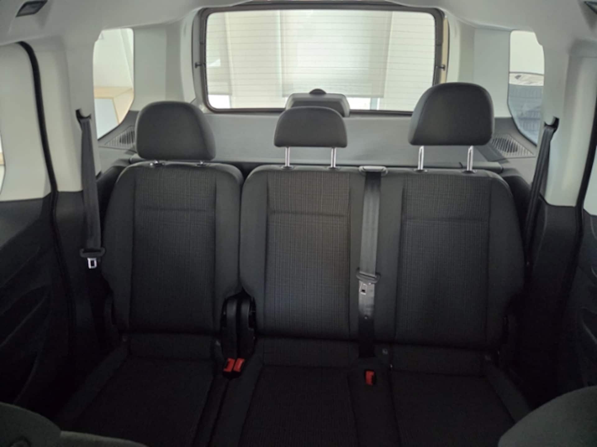 Volkswagen Caddy Basis-Modell