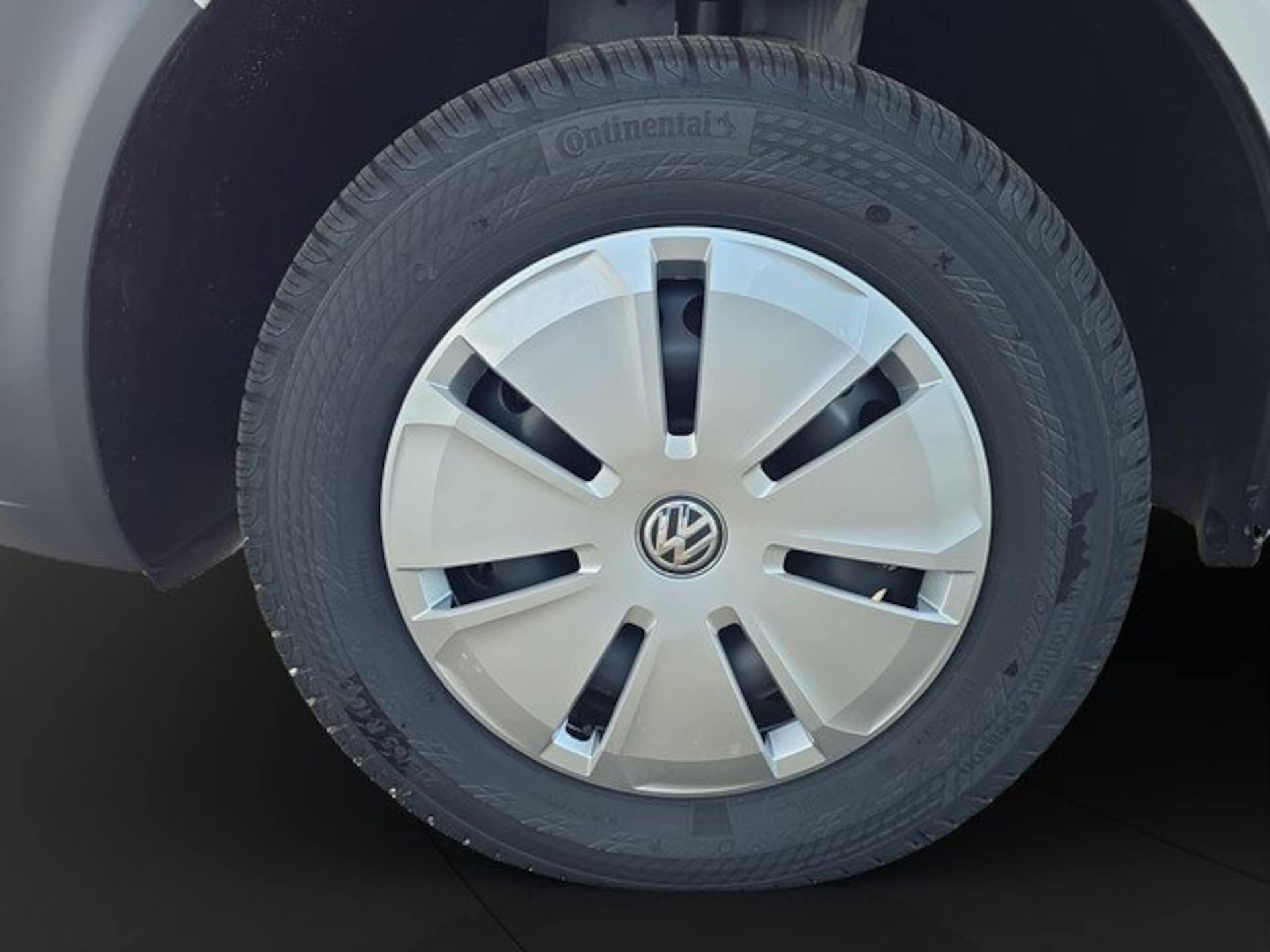 Volkswagen T6.1 Transporter Kasten langer Radstand