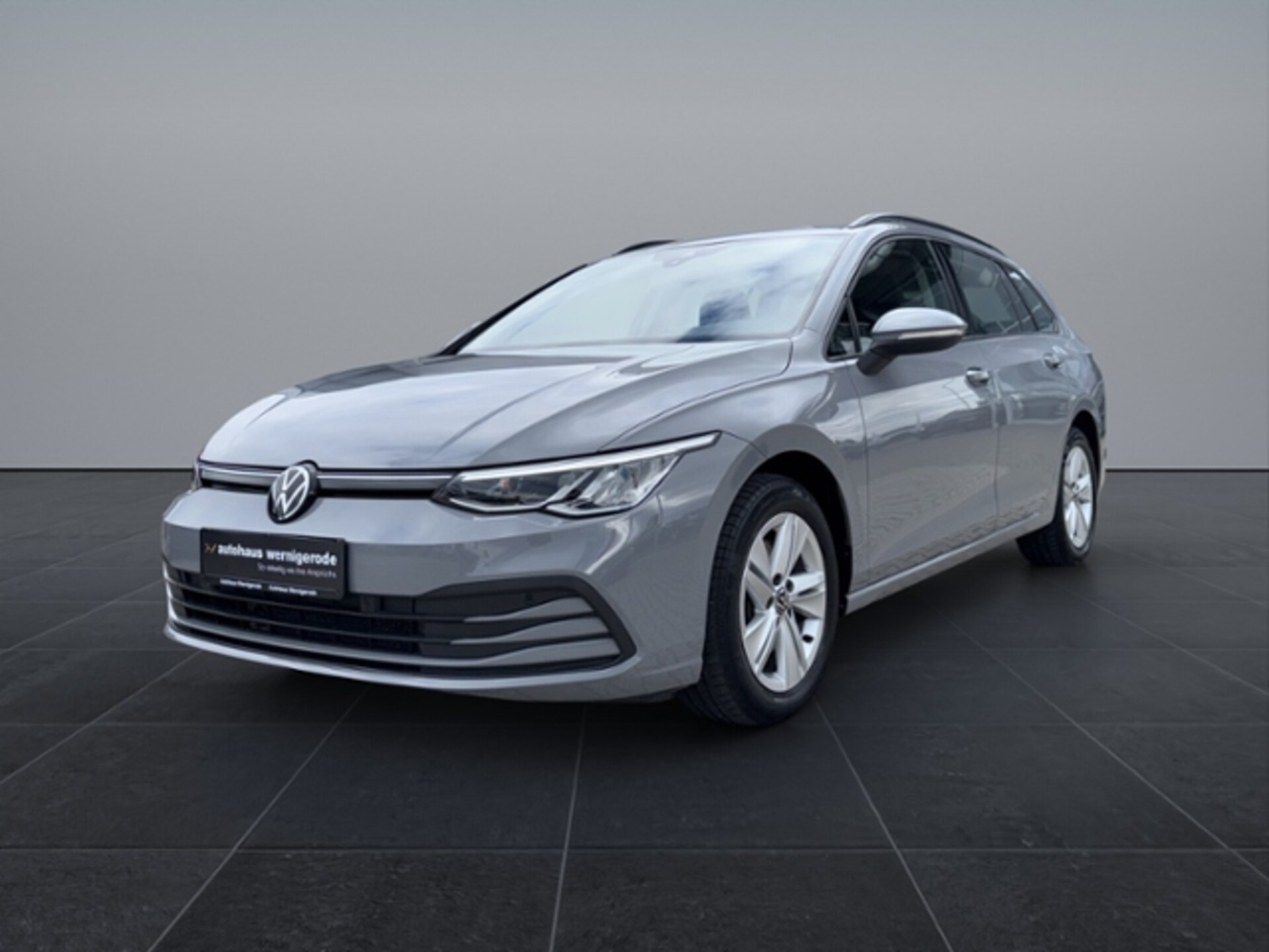 Volkswagen Golf Variant Life