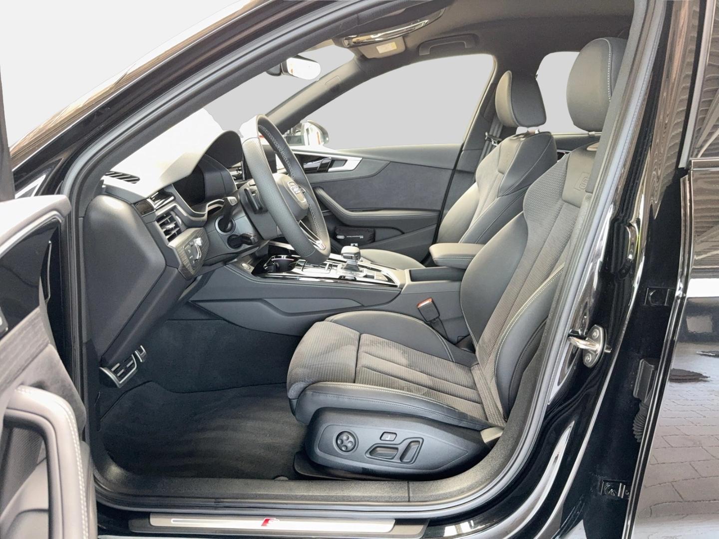 Image about Audi A4 Avant S line 40 TDI quattro S tronic