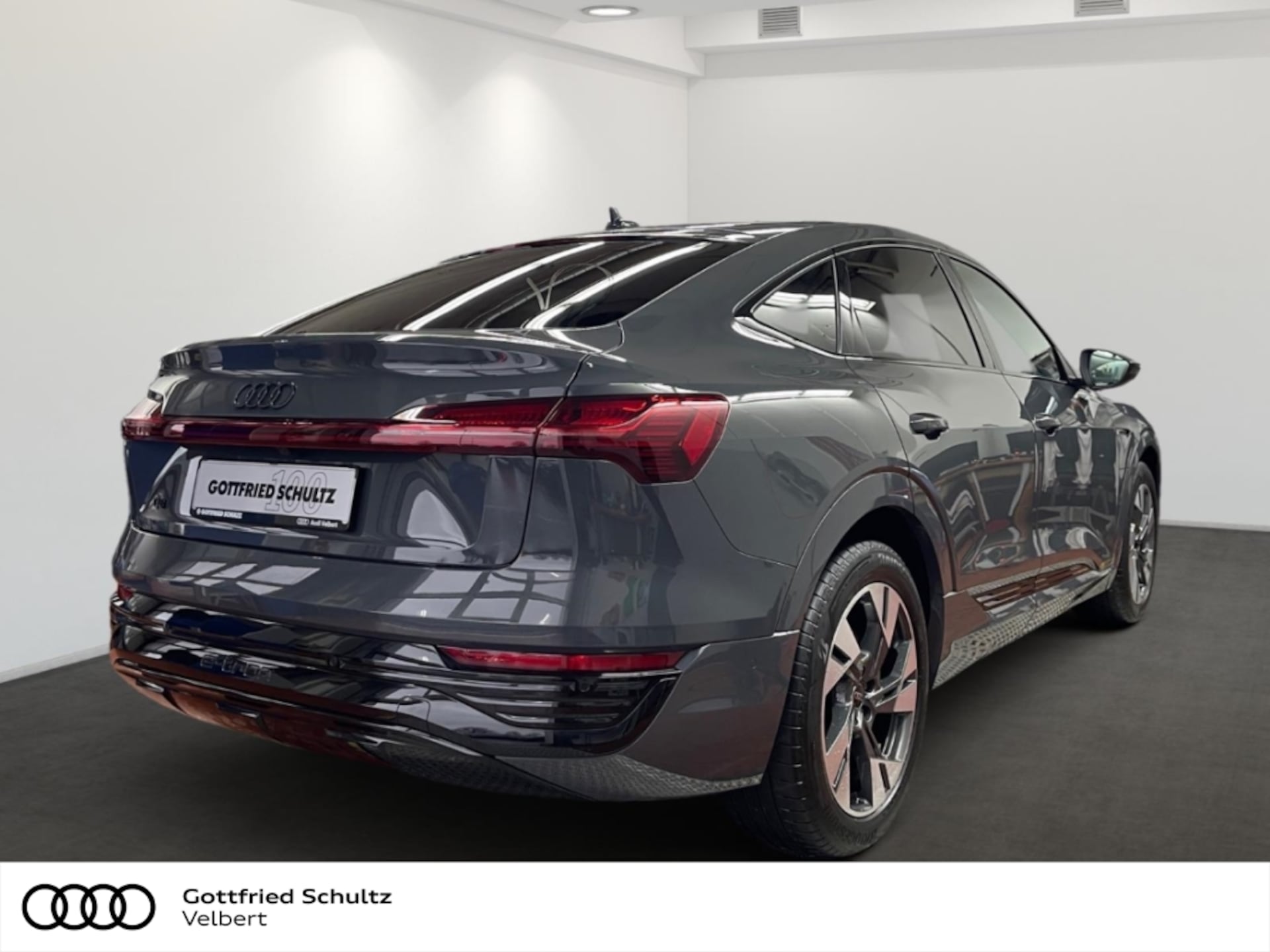 Audi Q8 Sportback e-tron Advanced