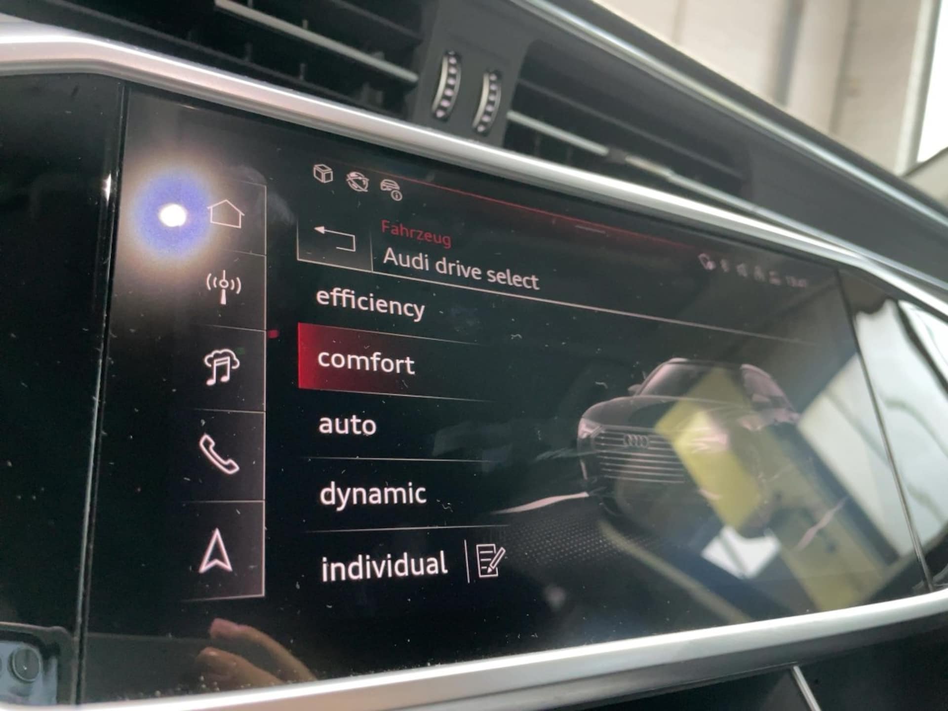 Audi S6 Avant