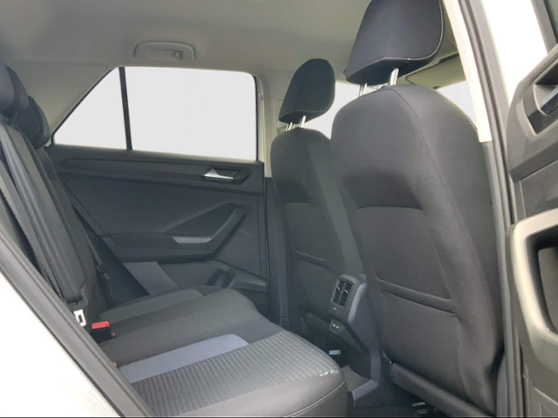 Volkswagen T-Roc Active