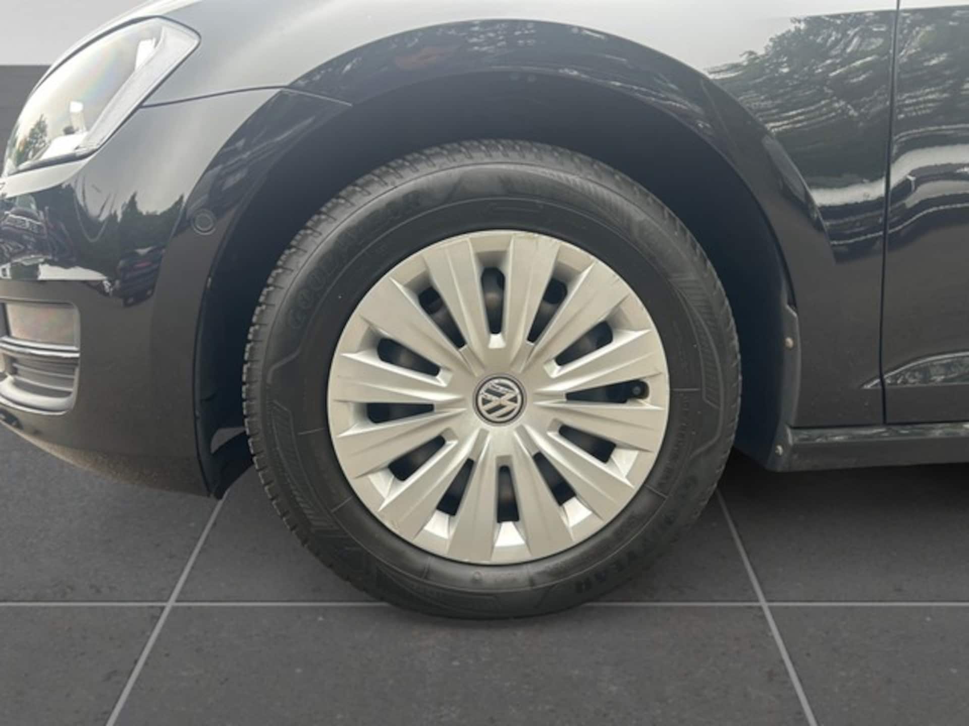 Volkswagen Golf Trendline