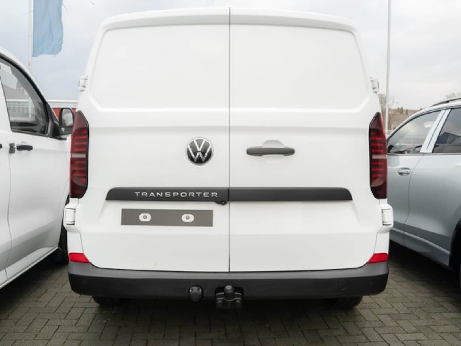 Volkswagen Transporter Kasten kurzer Radstand – Bild 6