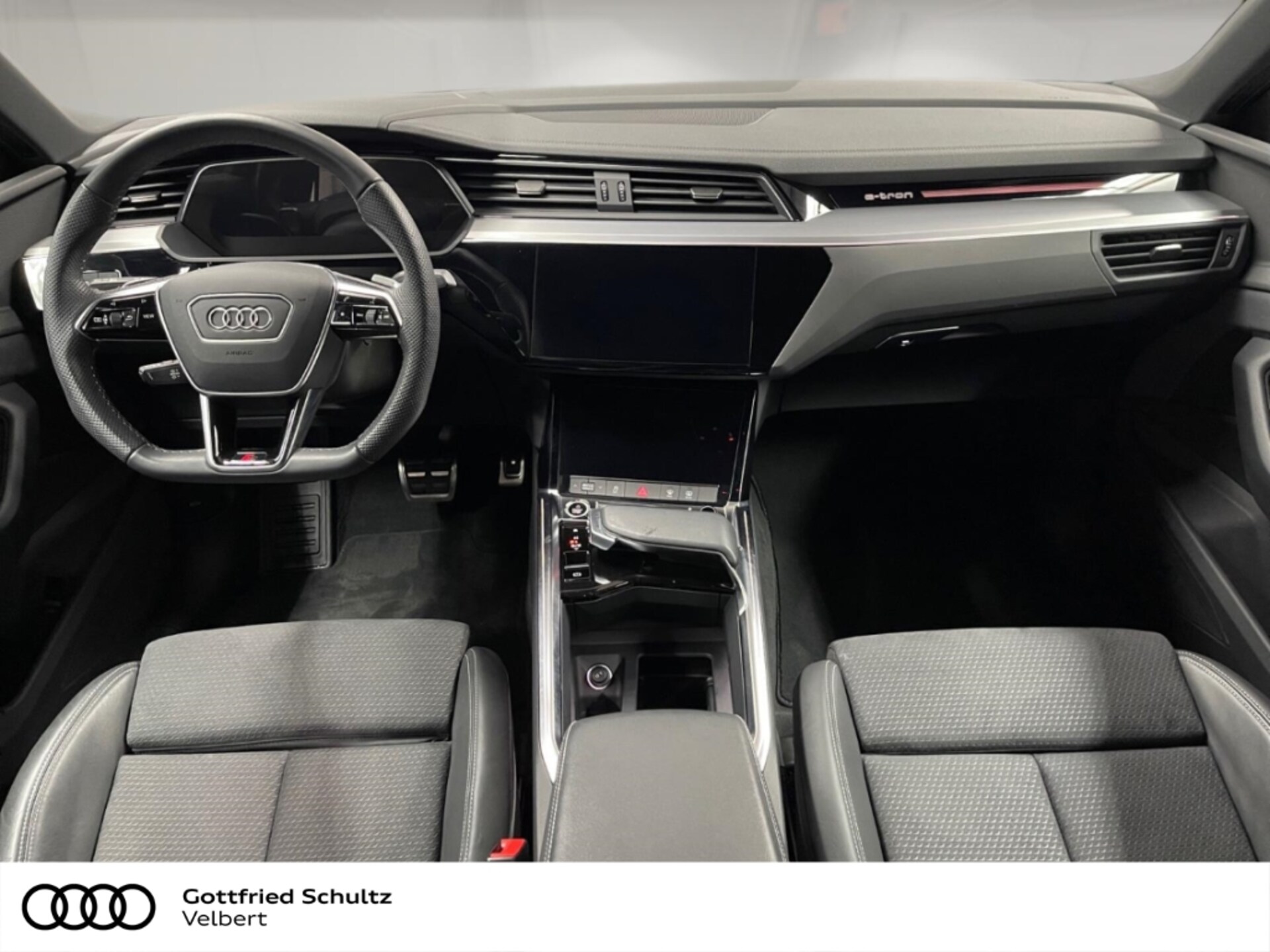Audi Q8 Sportback e-tron Advanced