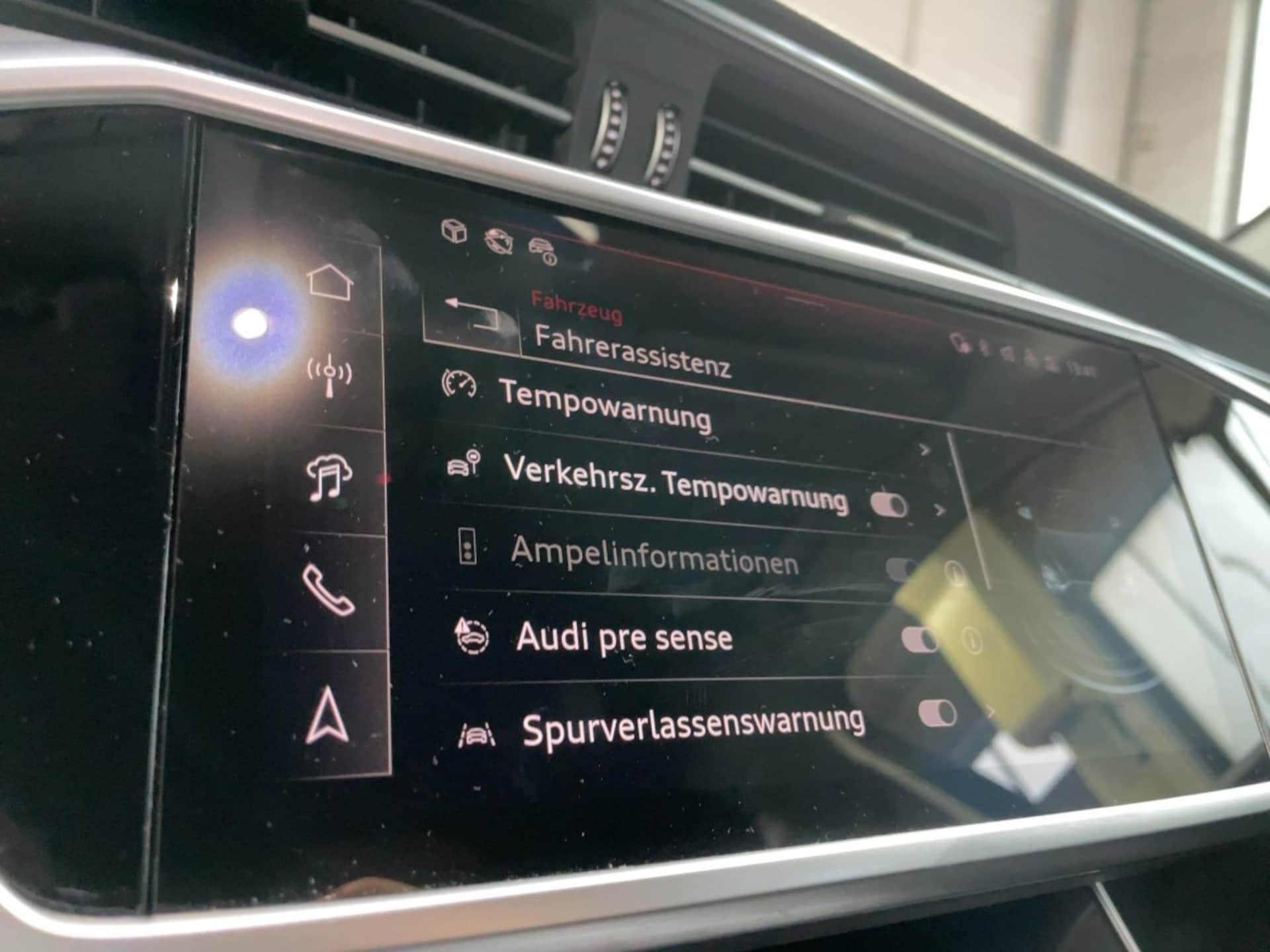 Audi S6 Avant