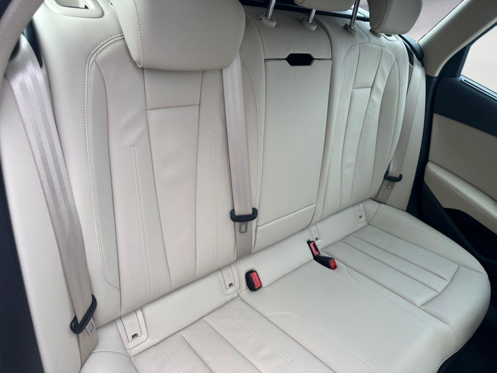 Audi A4 Avant Advanced