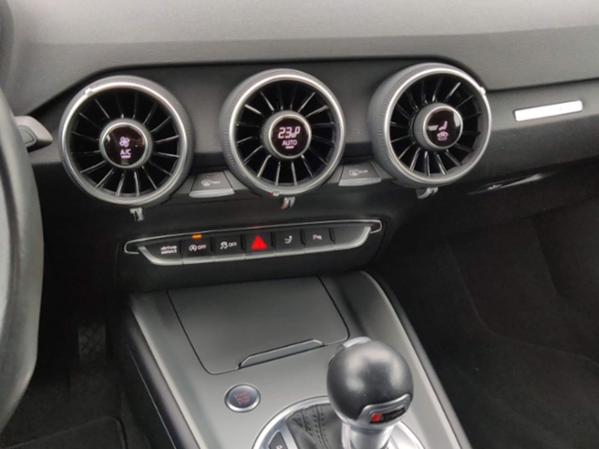 Audi TT Roadster
