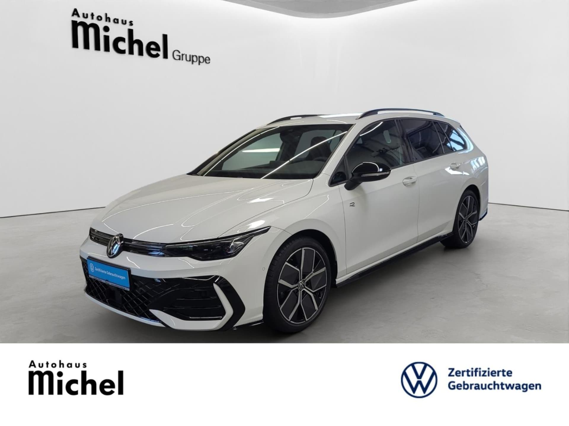 Volkswagen Golf Variant — Volkswagen Golf Variant Golf 8 Variant eTSI DSG R-Line Black Style IQ-L...