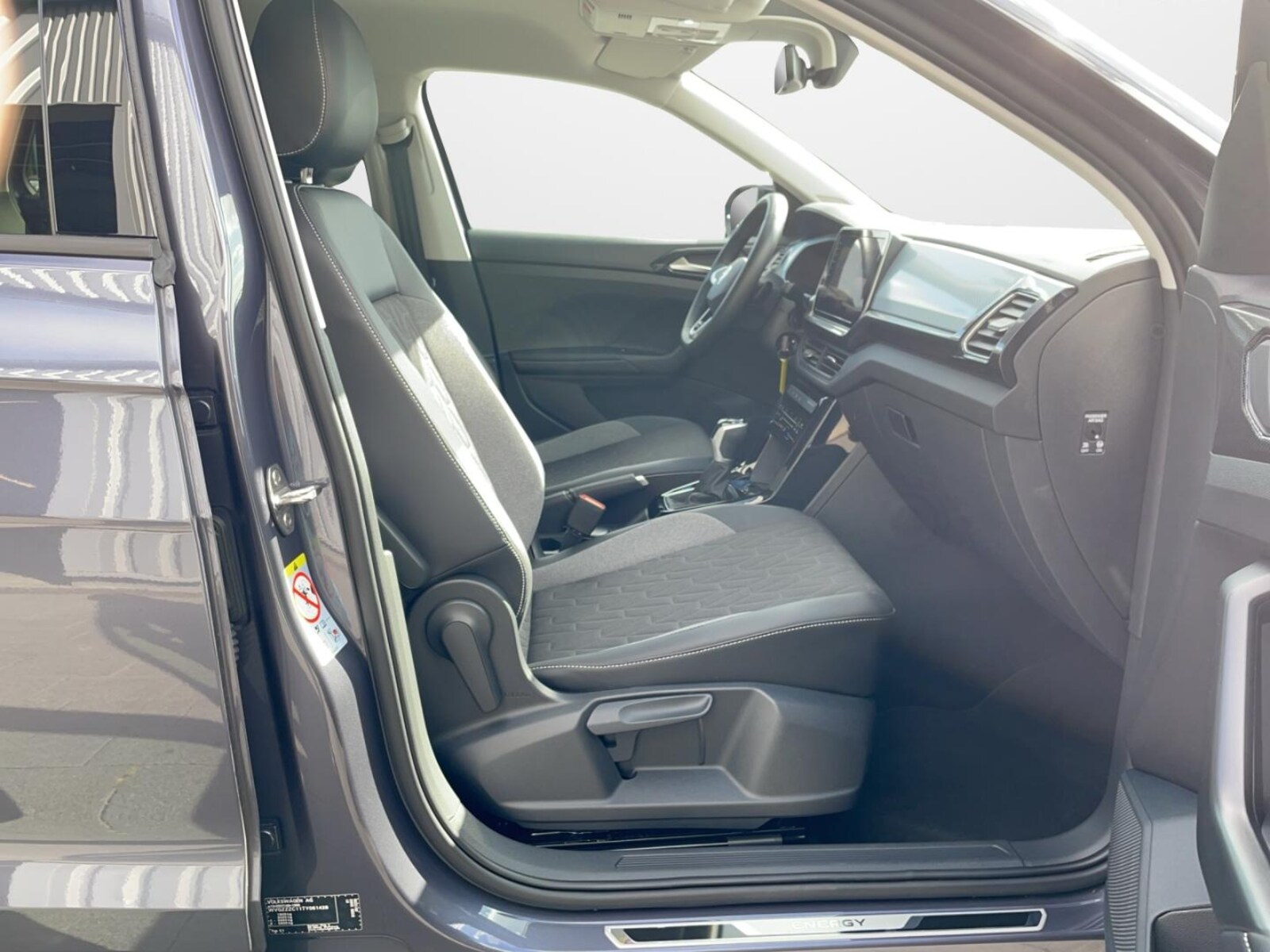 Volkswagen T-Cross – Bild 14