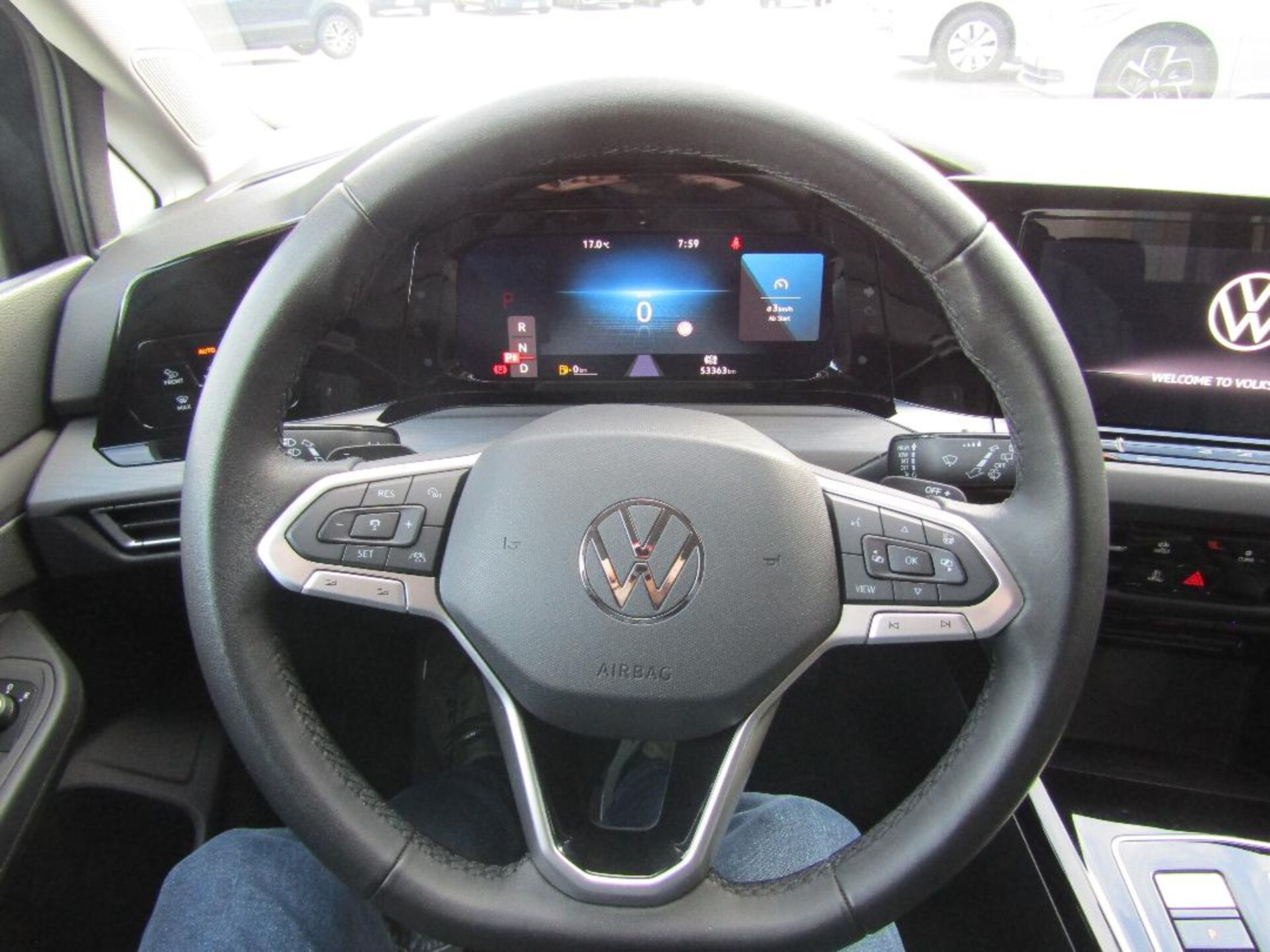Volkswagen Golf Style