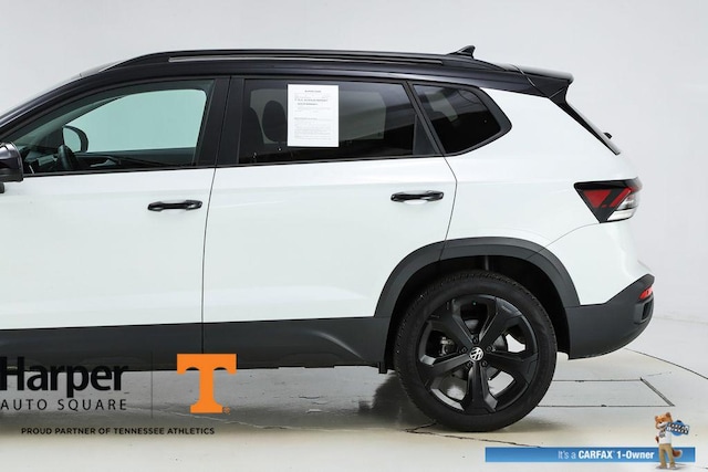 2025 Volkswagen Taos
