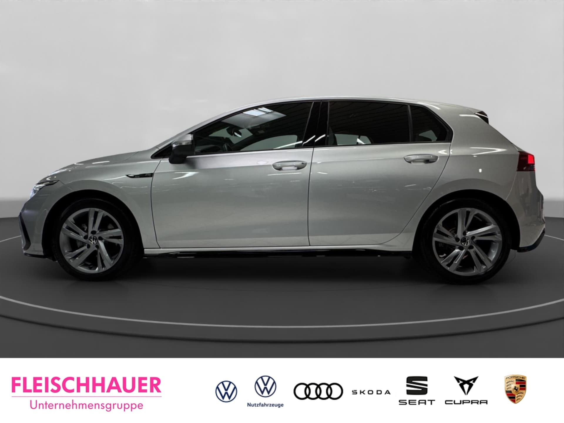 Volkswagen Golf R-Line