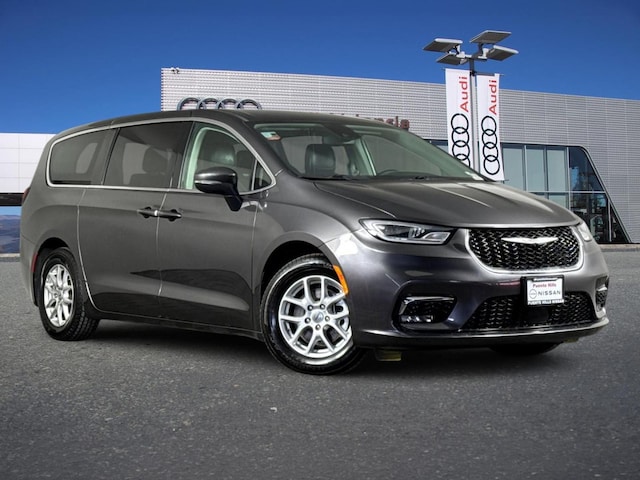 2023 Chrysler Pacifica