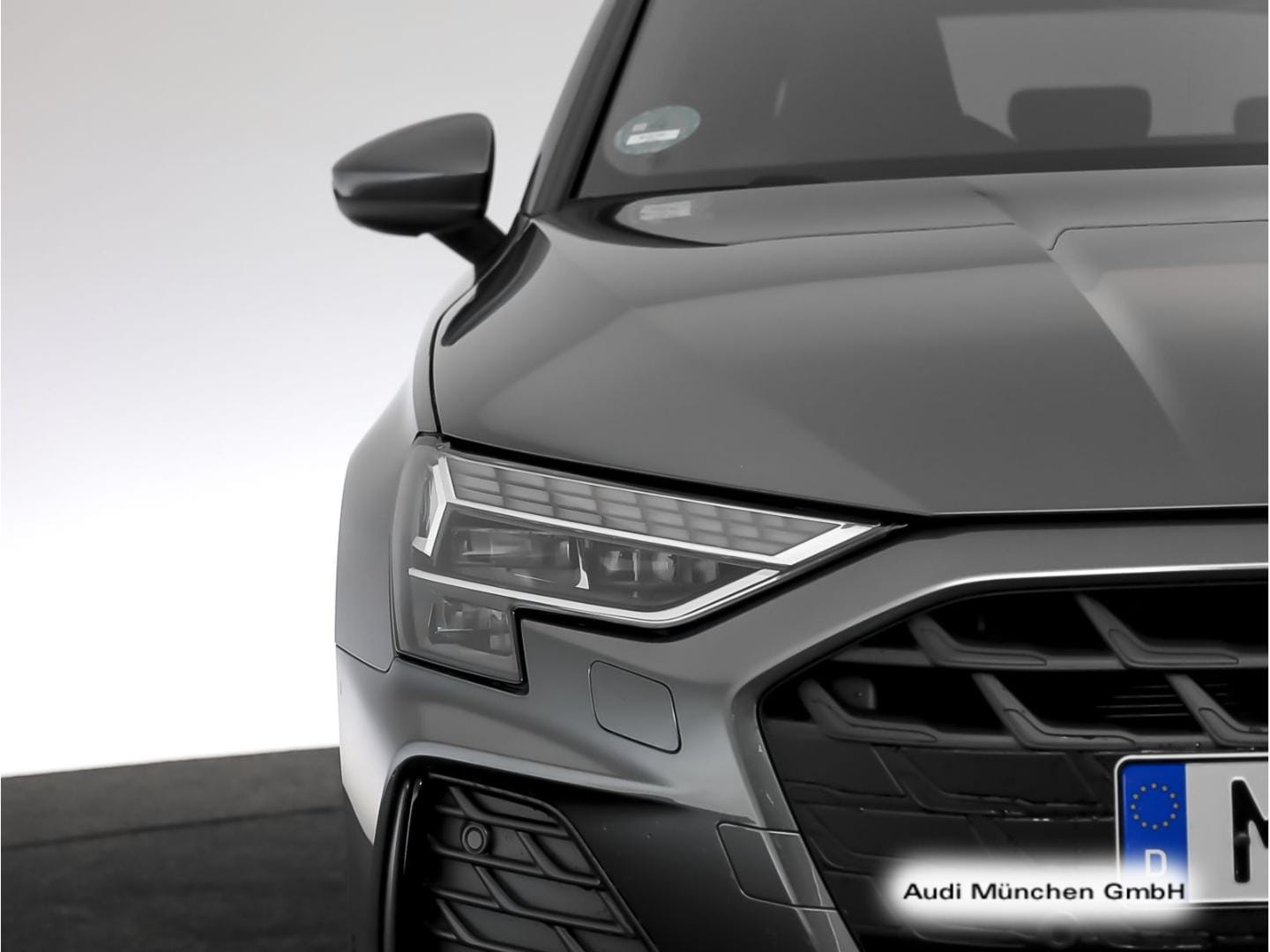 Bild über Audi A3 Sportback TFSI quattro S tronic - für weitere Informationen kontaktieren Sie den Audi Partner