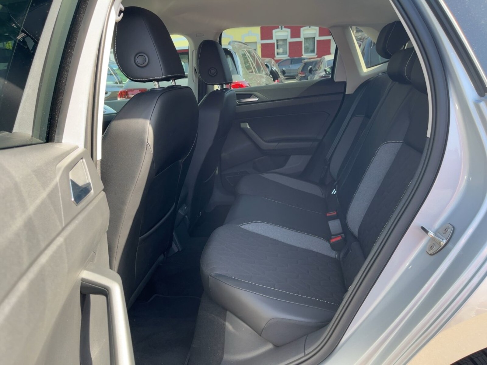 Volkswagen Polo – Bild 12