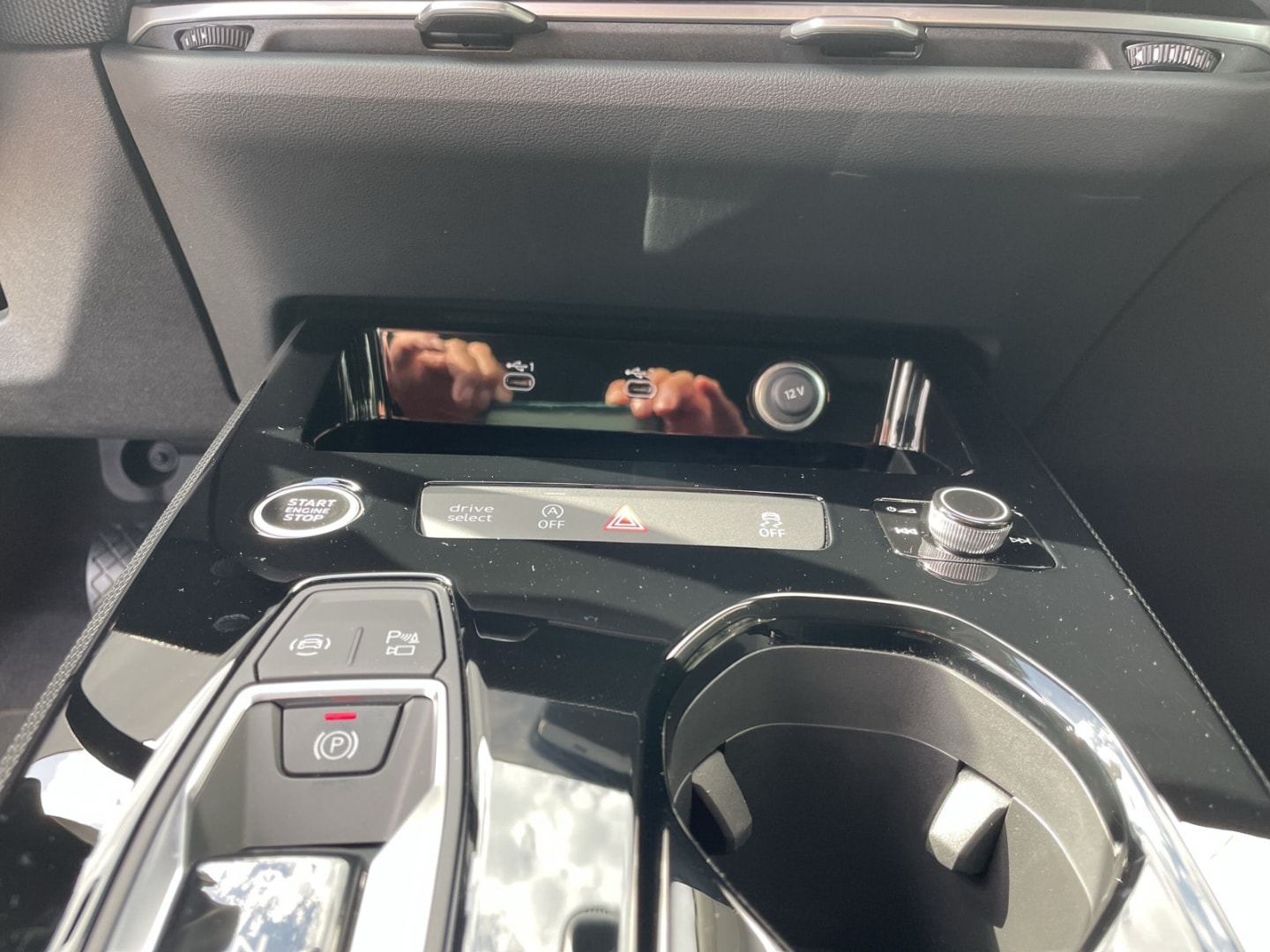 Bild über Audi A5 Avant TFSI S tronic - für weitere Informationen kontaktieren Sie den Audi Partner