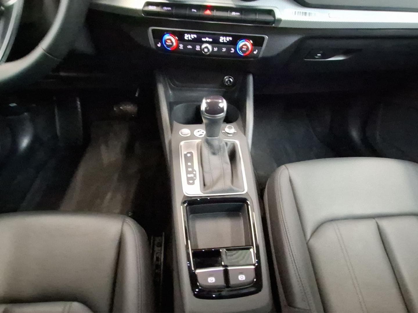 Bild über Audi Q2 advanced 35 TDI S tronic - für weitere Informationen kontaktieren Sie den Audi Partner