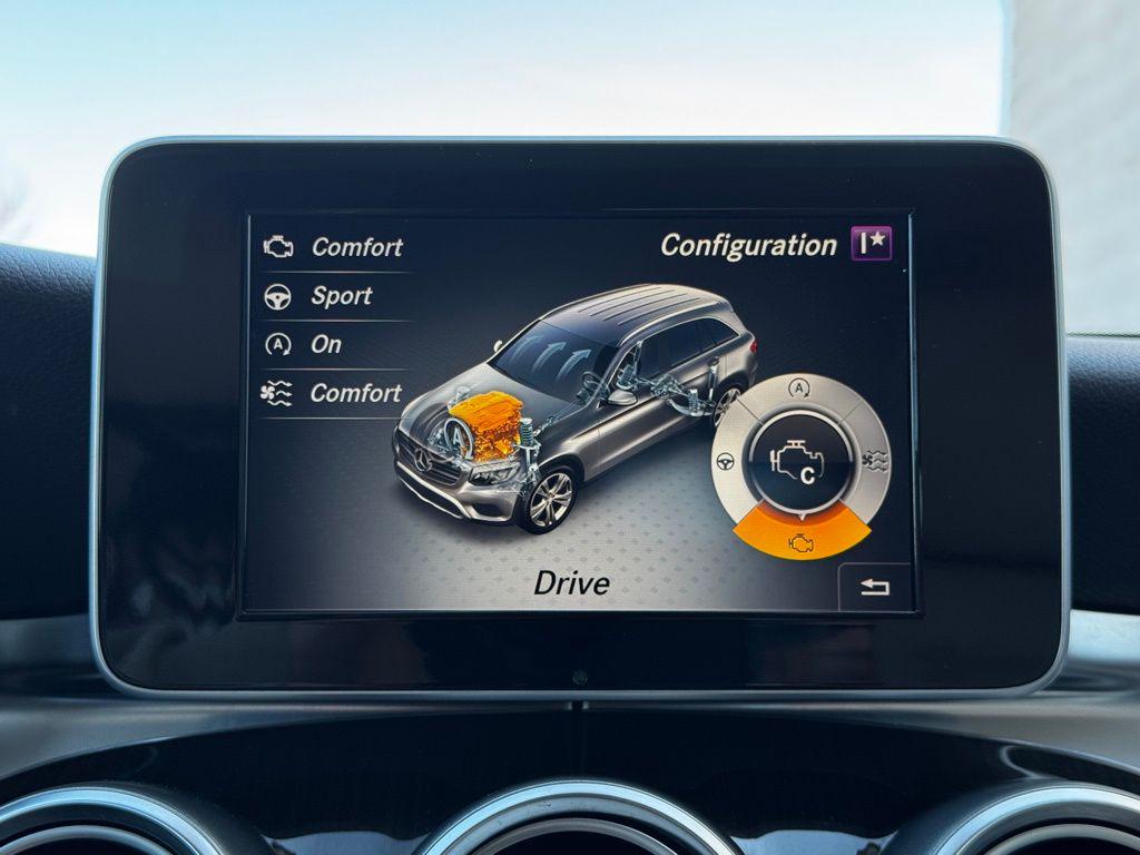 2019 Mercedes-Benz GLC GLC300 - Photo 41
